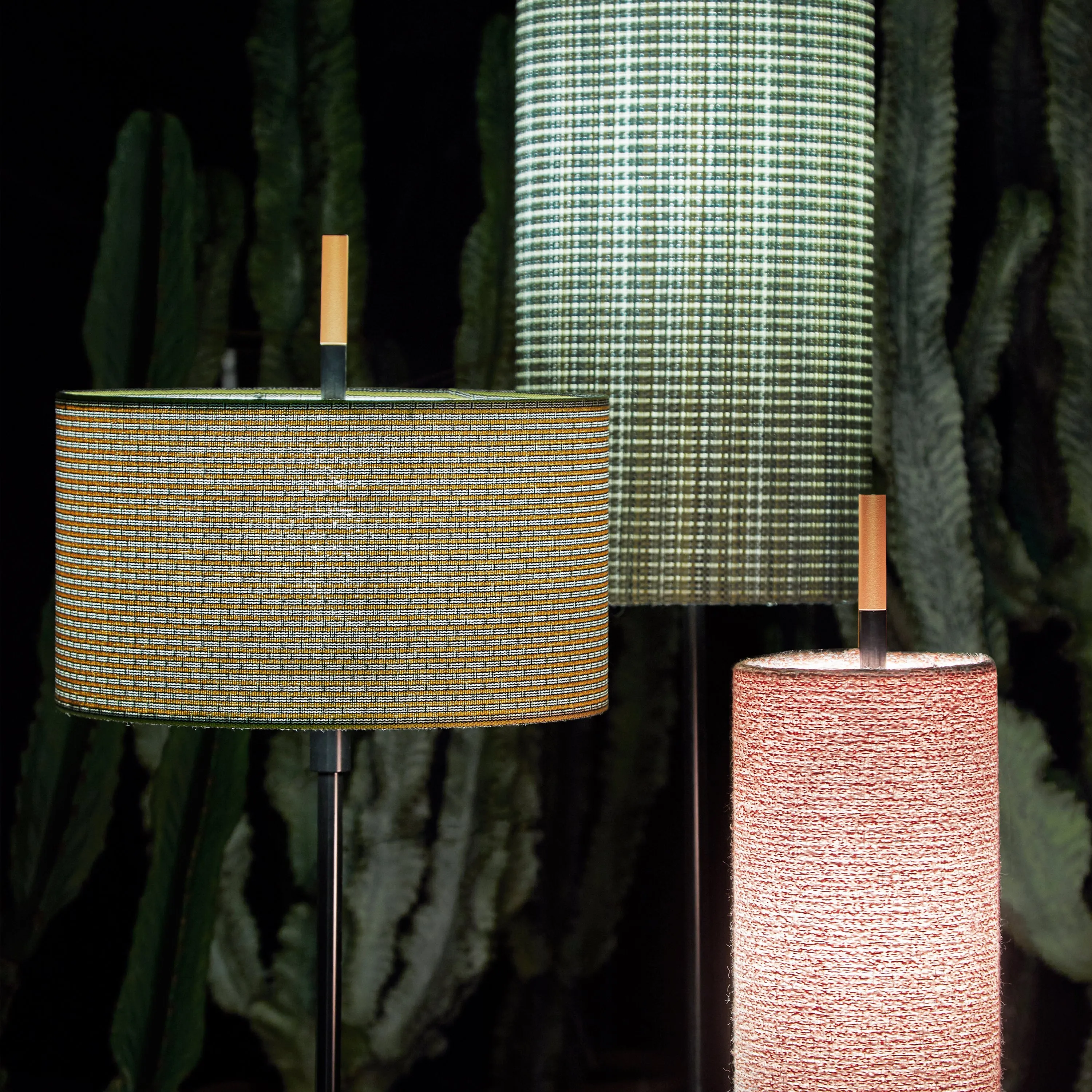 Lagoon Outdoor Floor Lamp