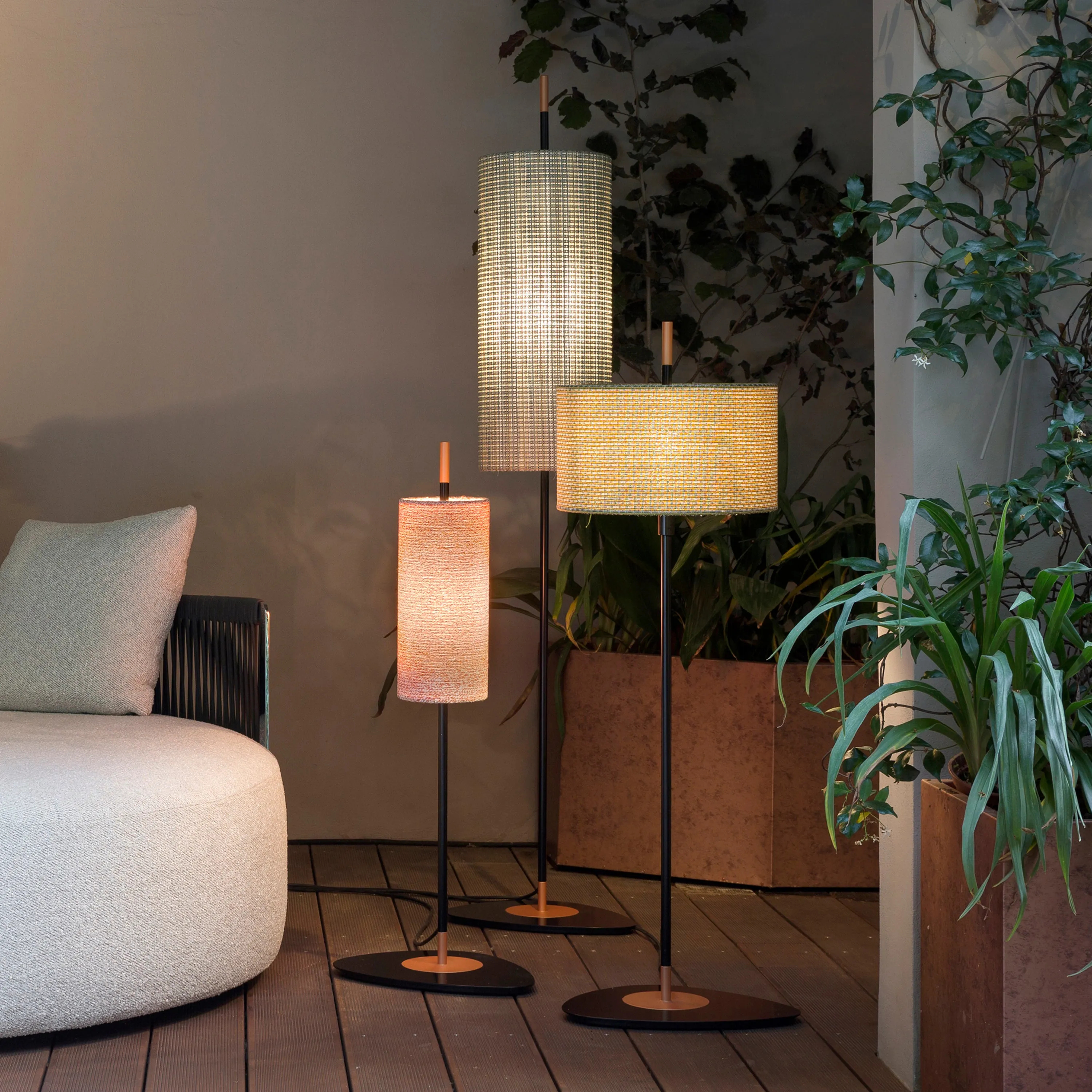 Lagoon Outdoor Floor Lamp