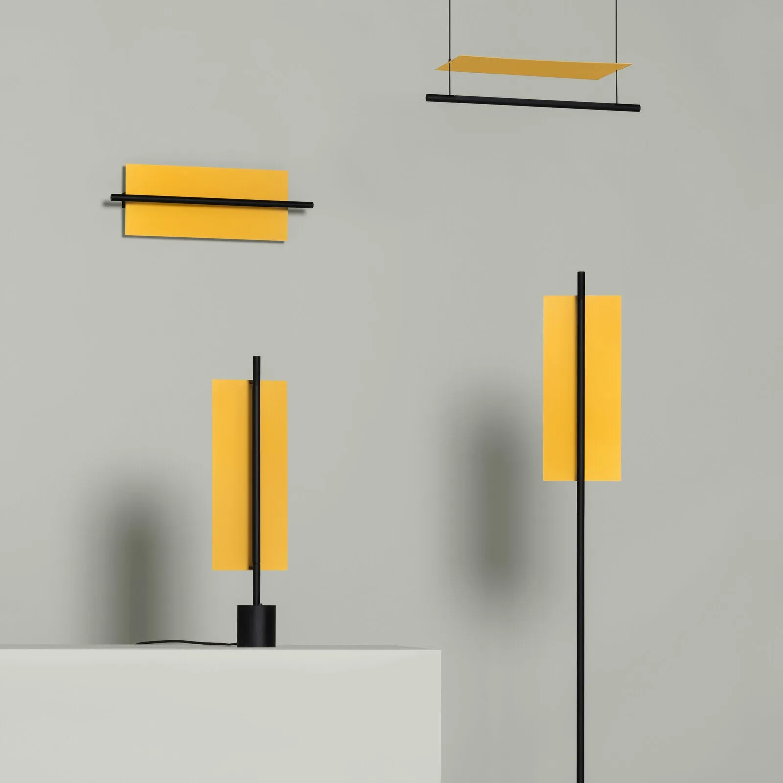 Lamina 45 Dorada LED Wall Sconce