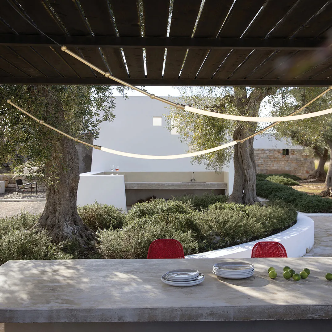 Leda V1E Outdoor LED Linear Pendant Light