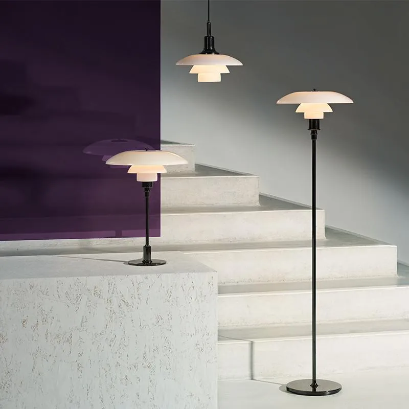 Louis Poulsen Ph 31/2 21/2 Floor Lamp Black Metallized