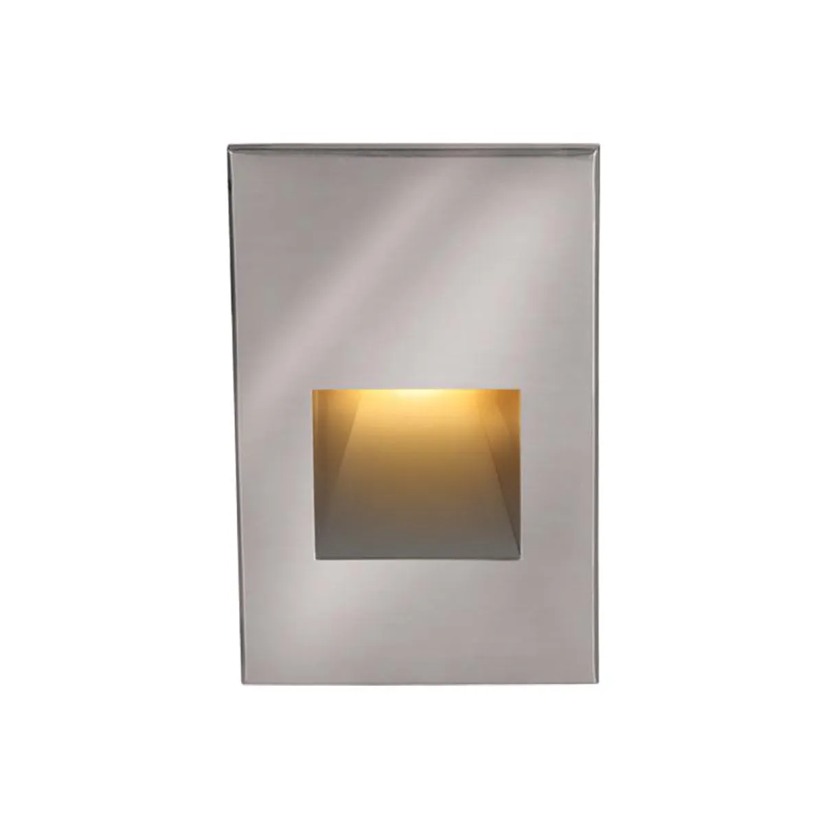 Low Voltage 4021 Vertical Step and Wall Light