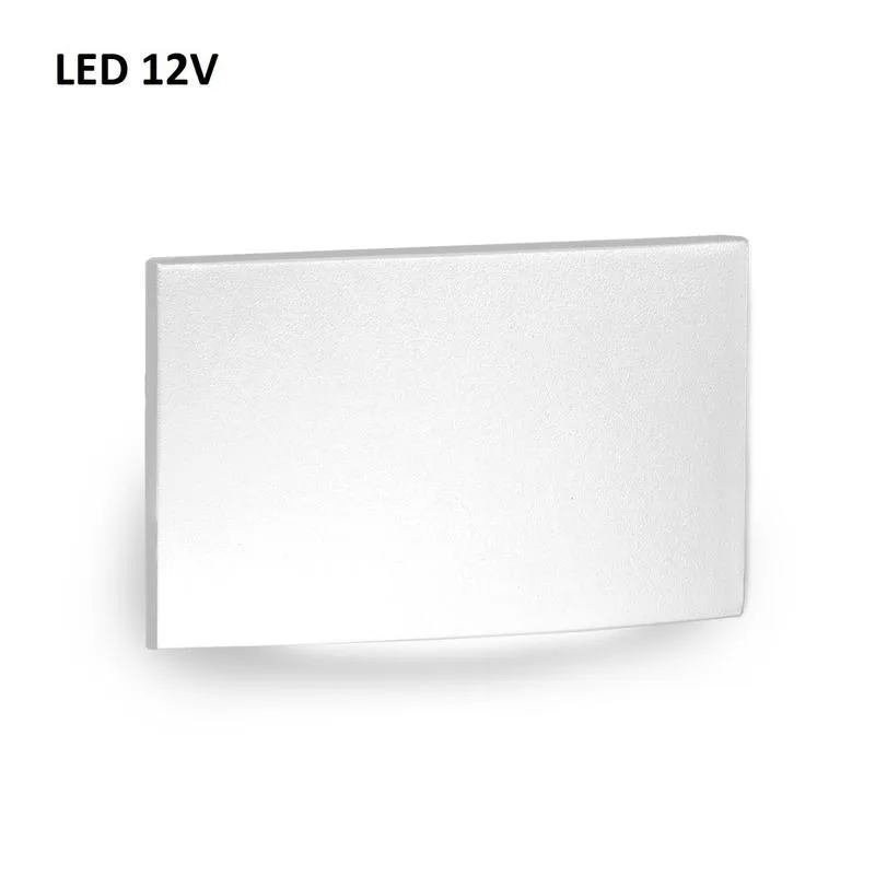 Low Voltage 4031 Horizontal Scoop Step and Wall Light