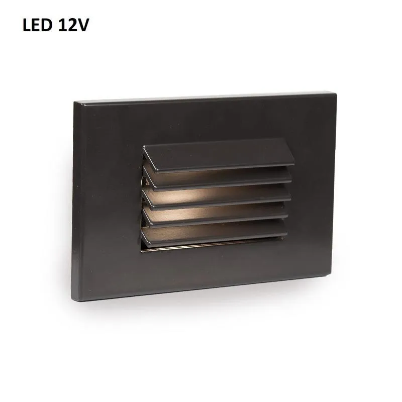 Low Voltage 4051 Horizontal Louvered Step and Wall Light