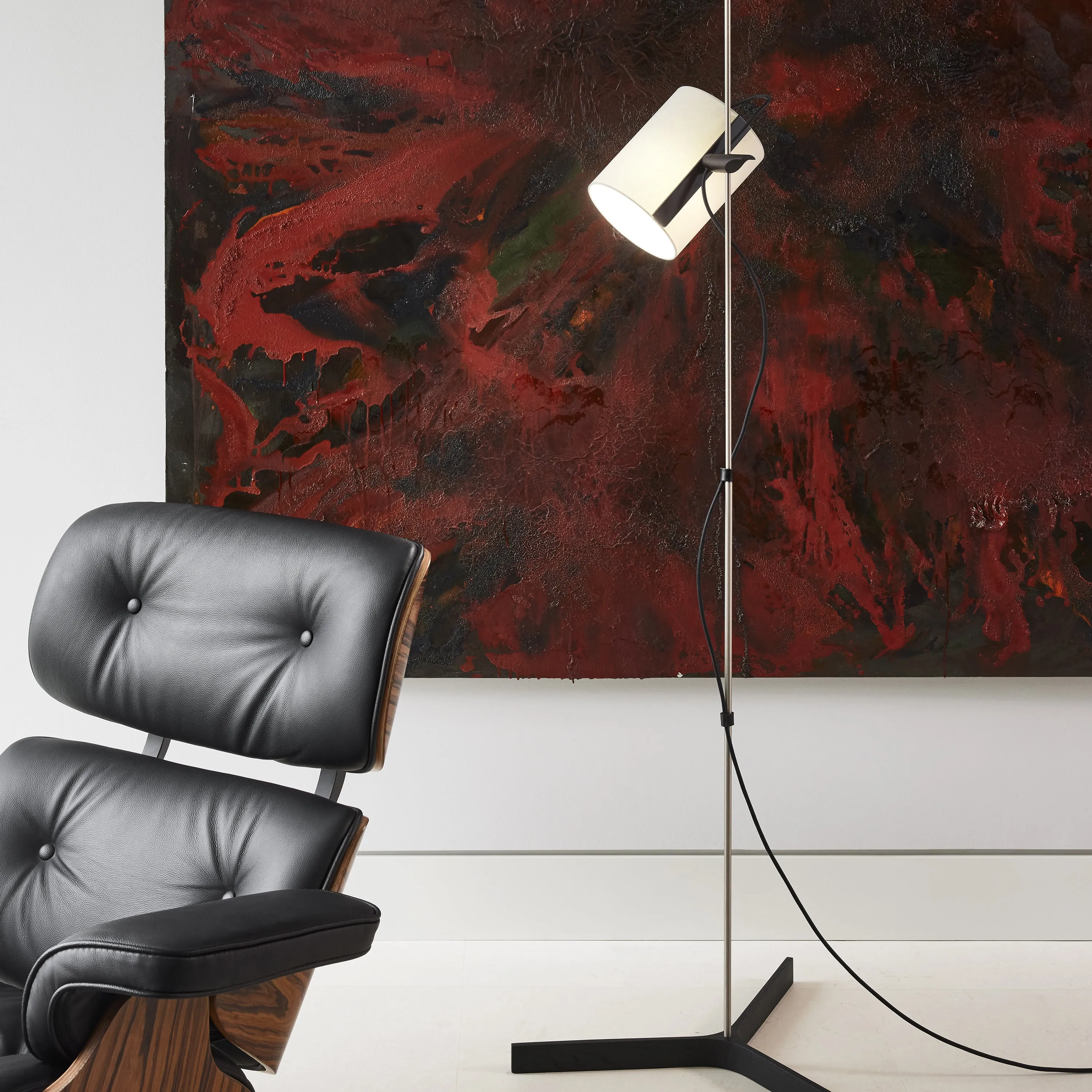 Magnetic Foco Floor Lamp