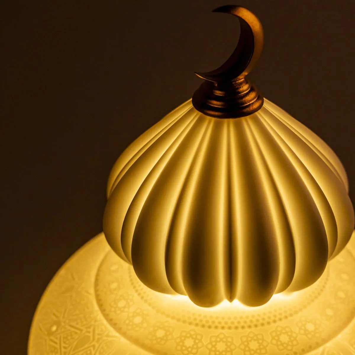 Majestic Nights Portable LED Table Lamp