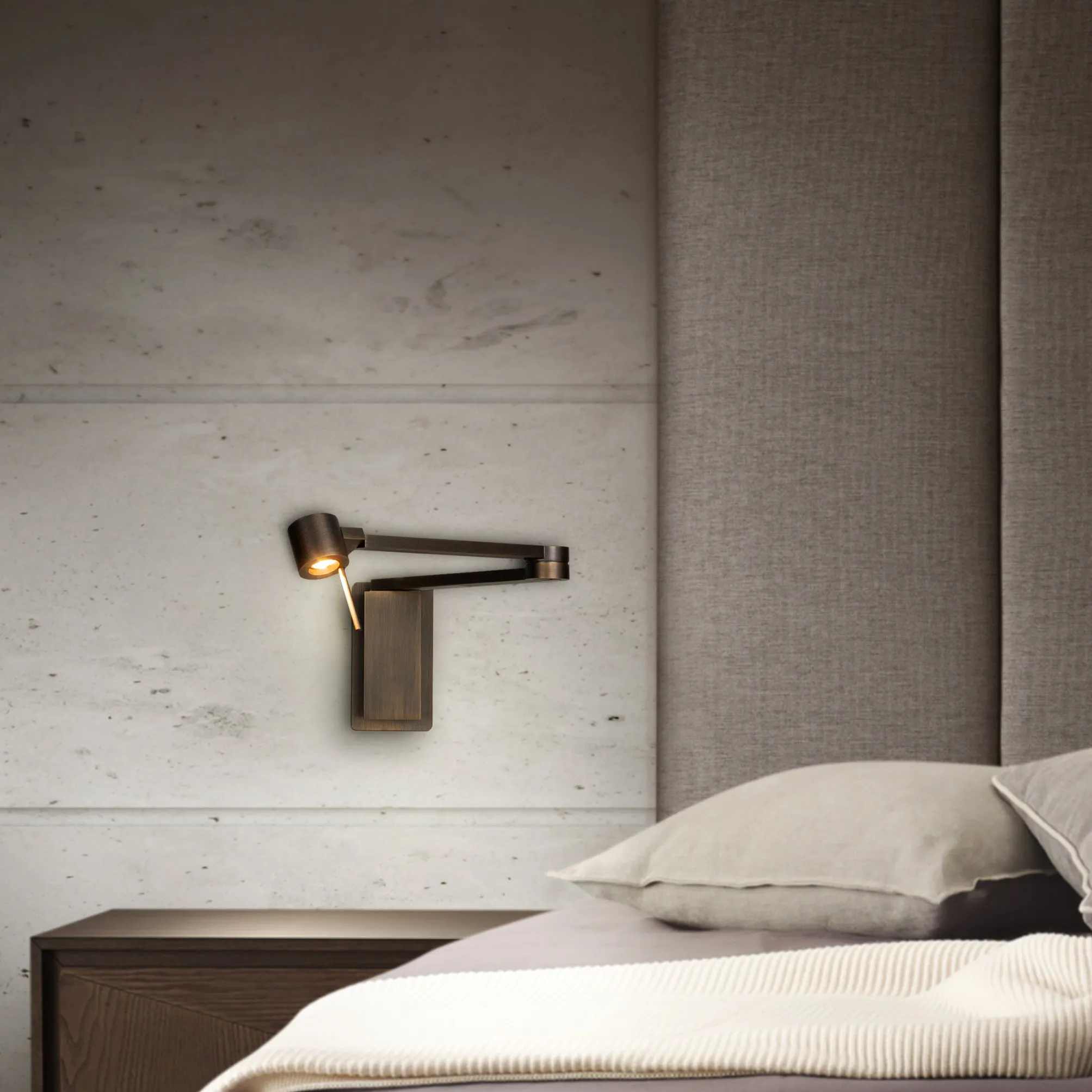 Manhattan Wall Light