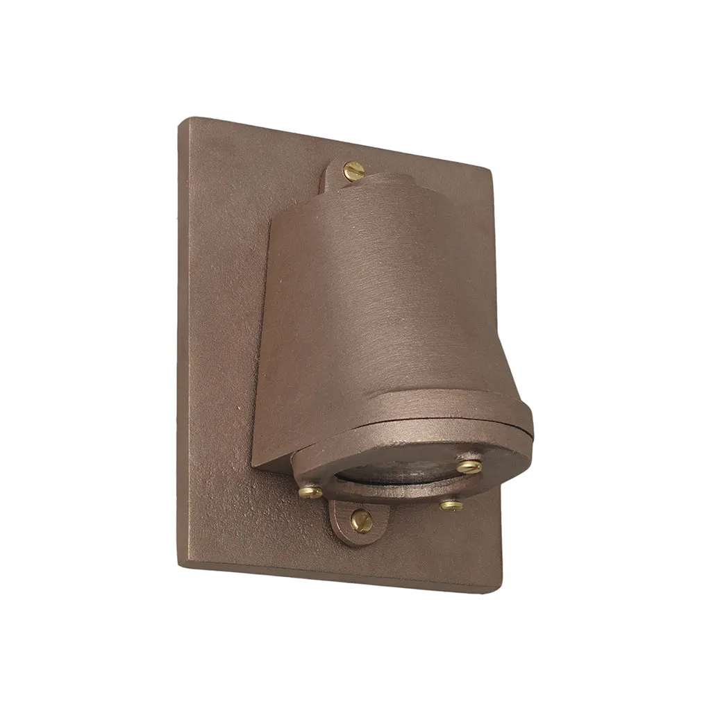 Mast Light - Outdoor