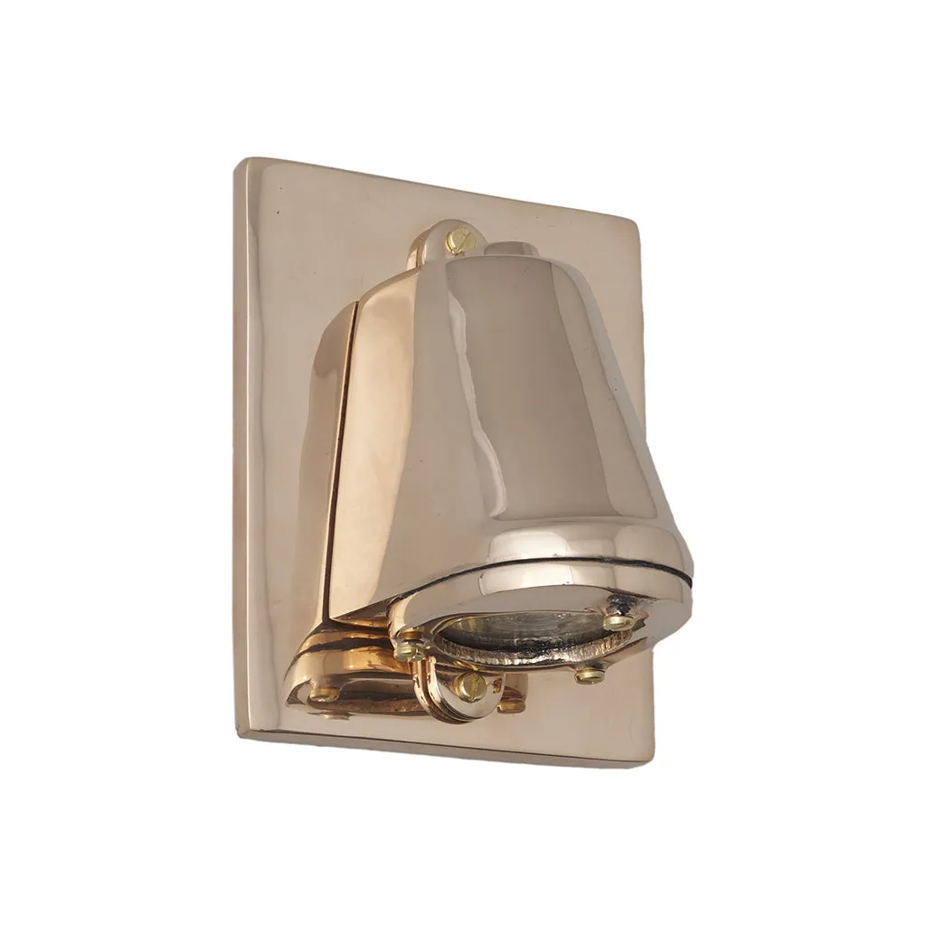 Mast Light - Outdoor