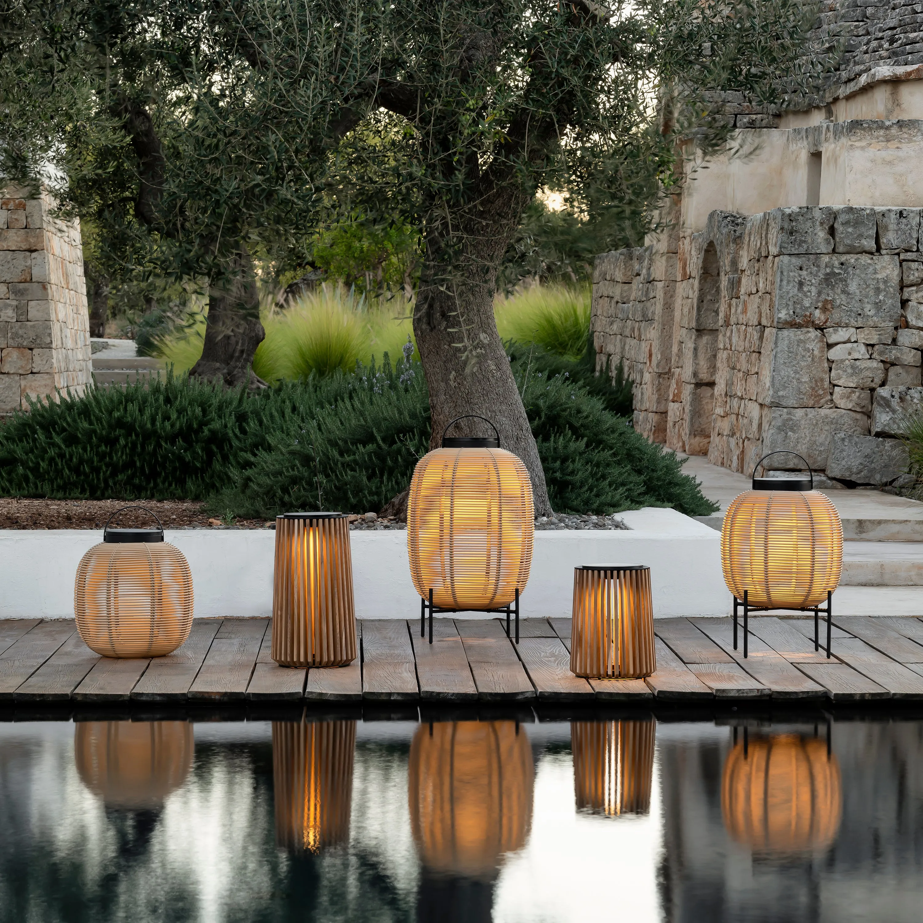 Maya Outdoor Lantern