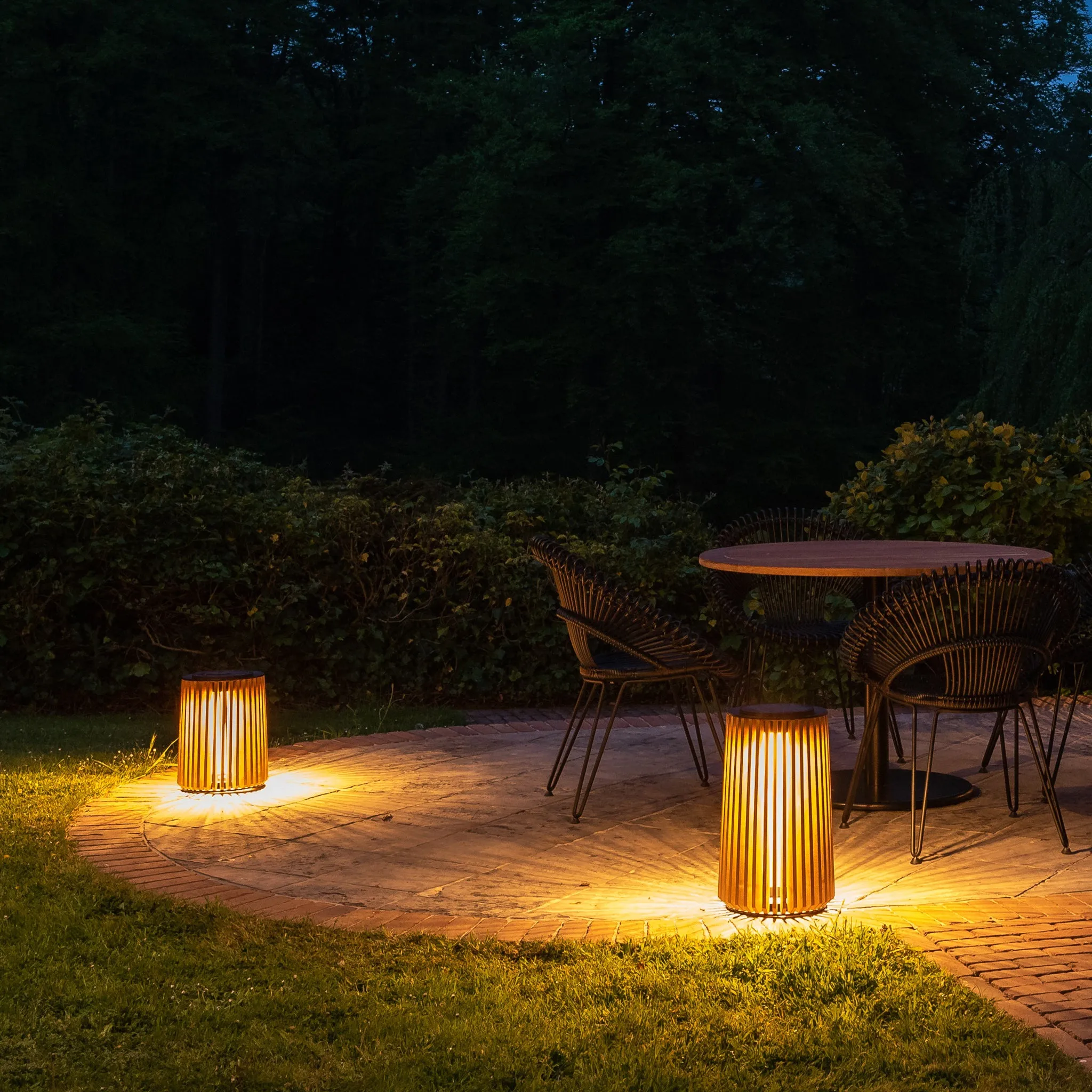Maya Outdoor Lantern
