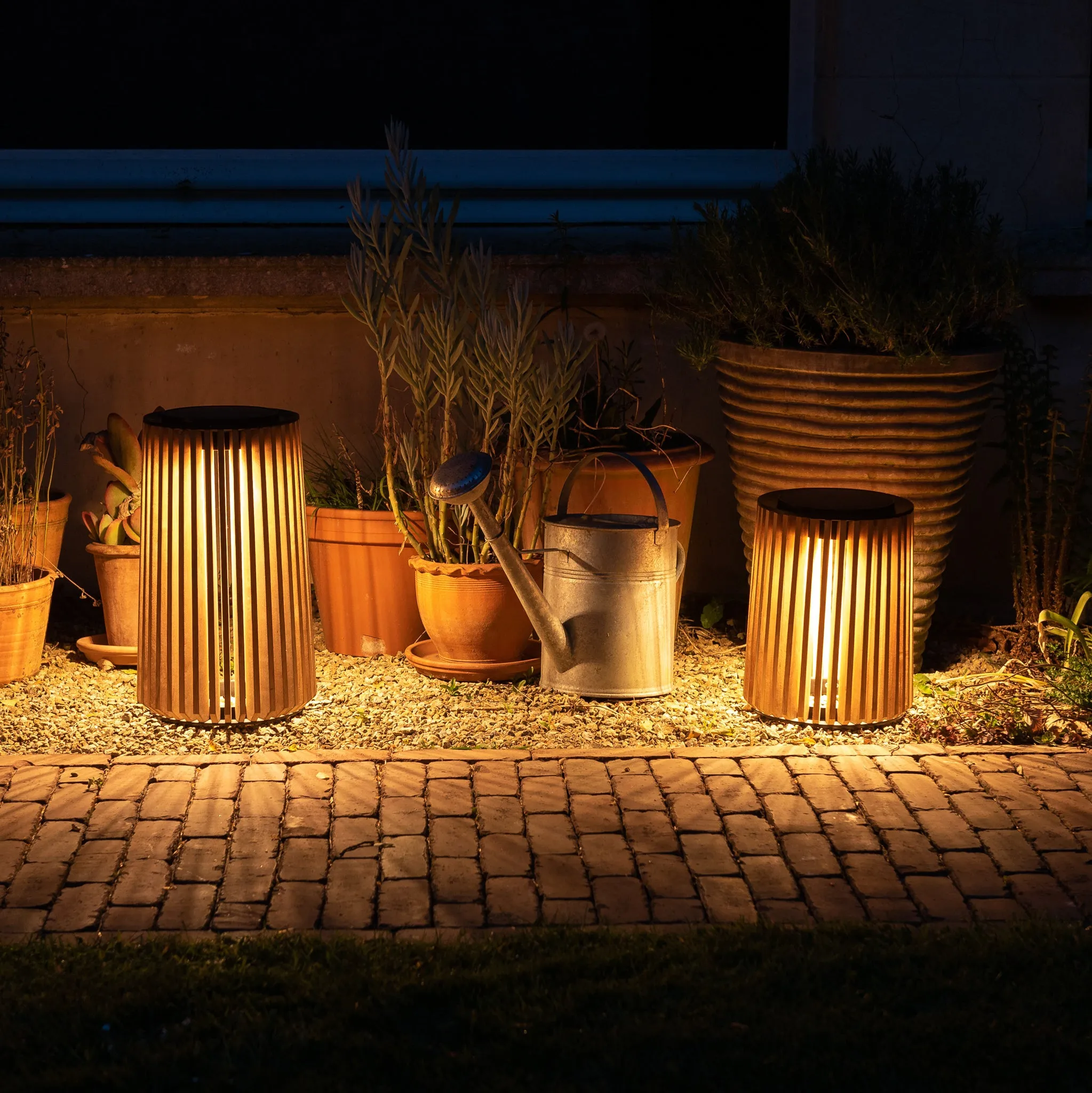 Maya Outdoor Lantern