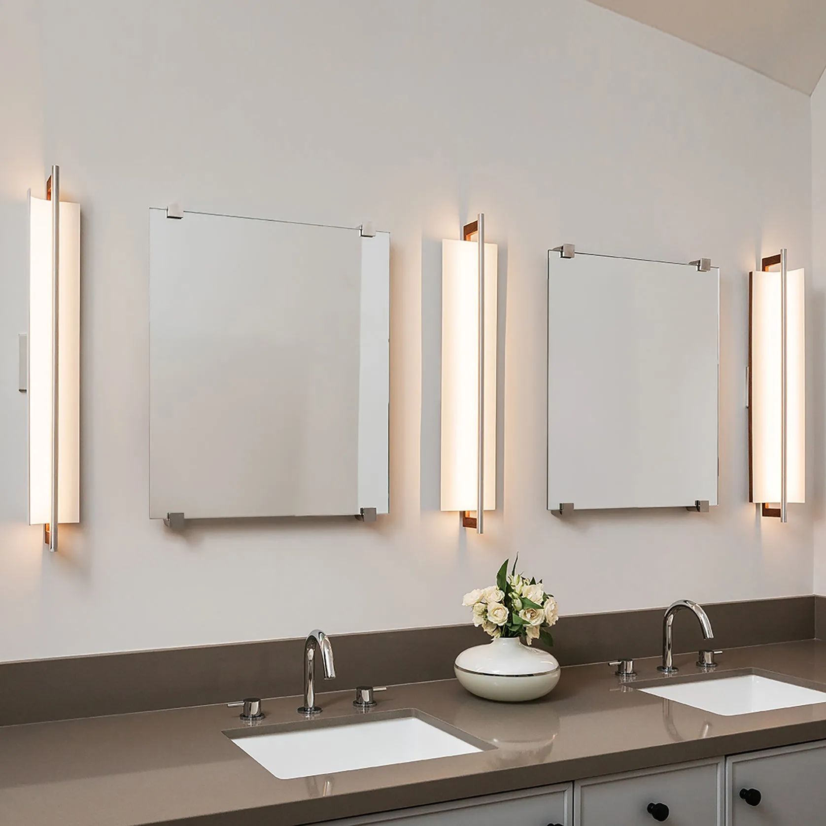 Merus LED Wall Sconce