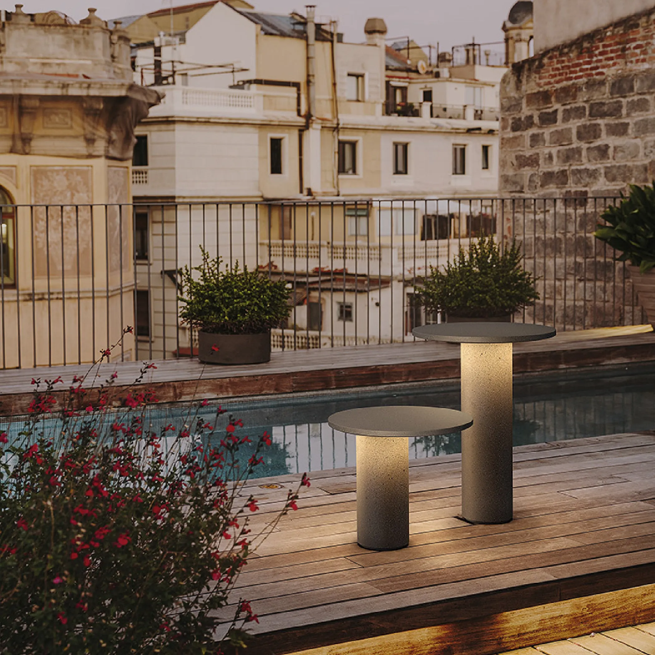 Moal Outdoor Bollard Light