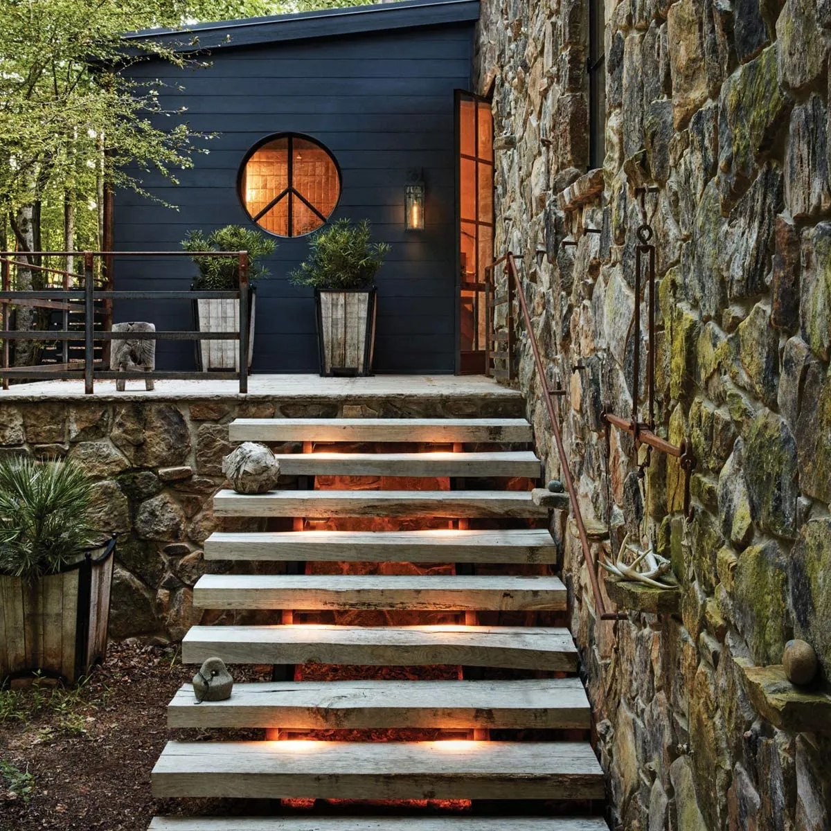 Nuvi 10 inch width LED Landscape Deck Light