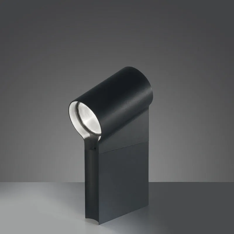 Oblique Bollard