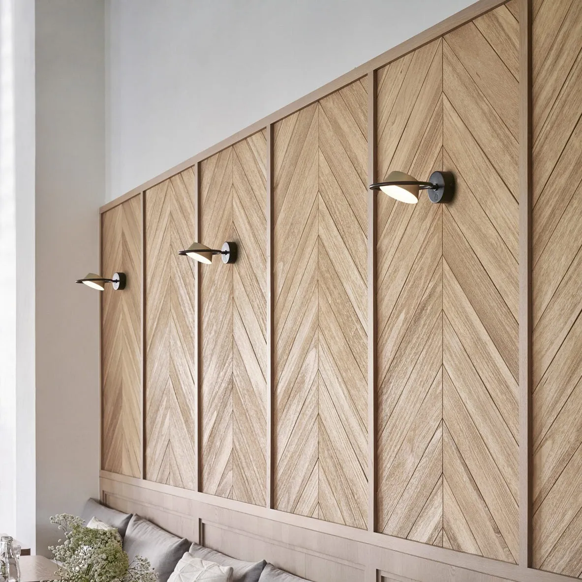 OLO Ring Wall/Ceiling Light