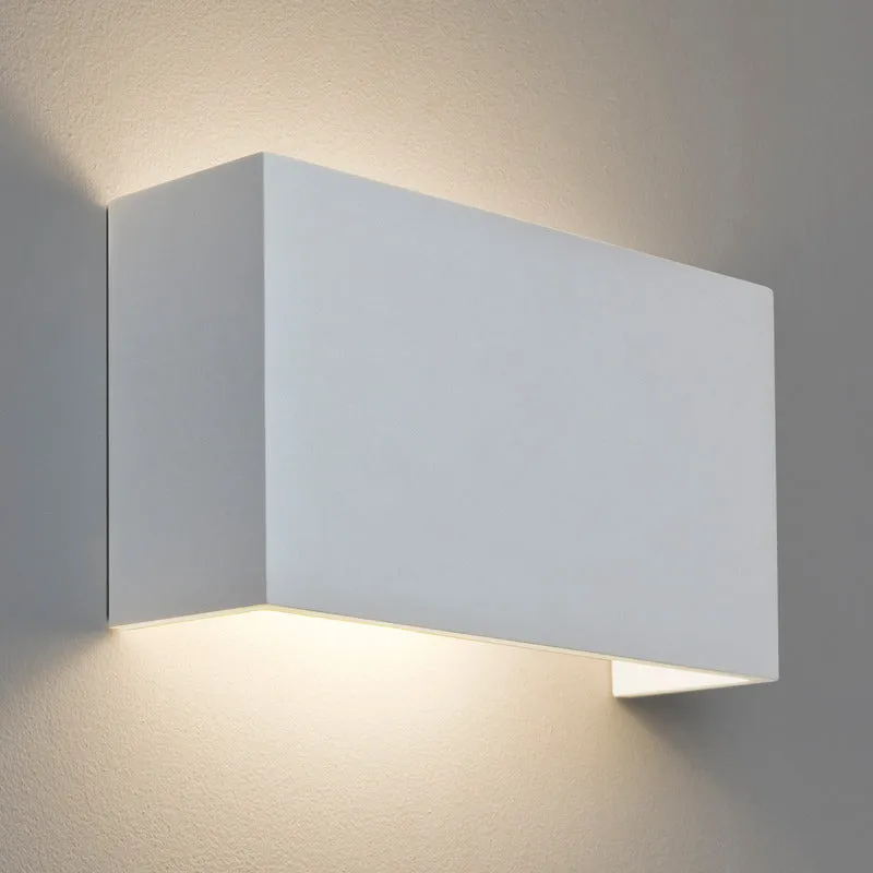 Pella 325 Wall Sconce