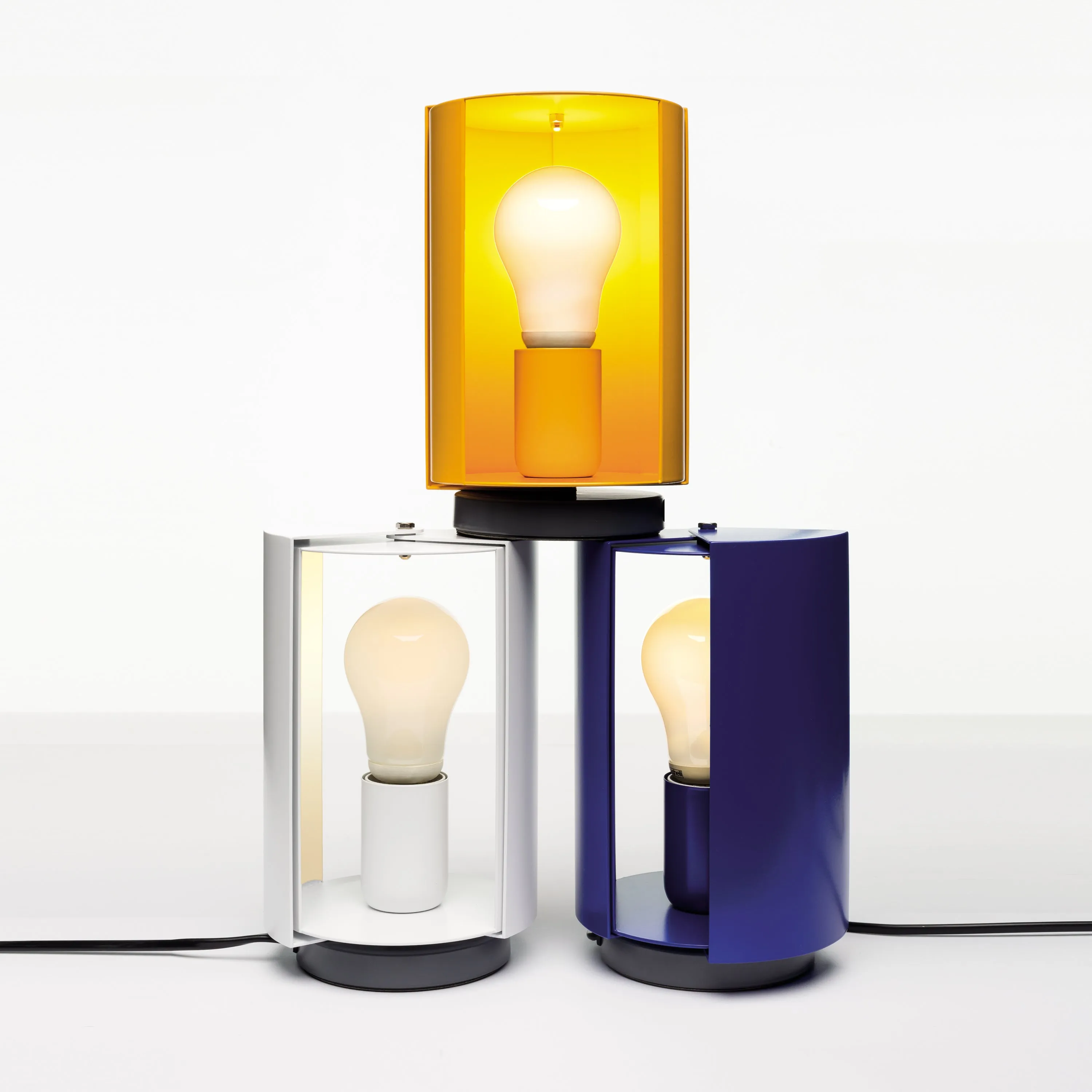 Perriand Pivotante a Poser Table Lamp