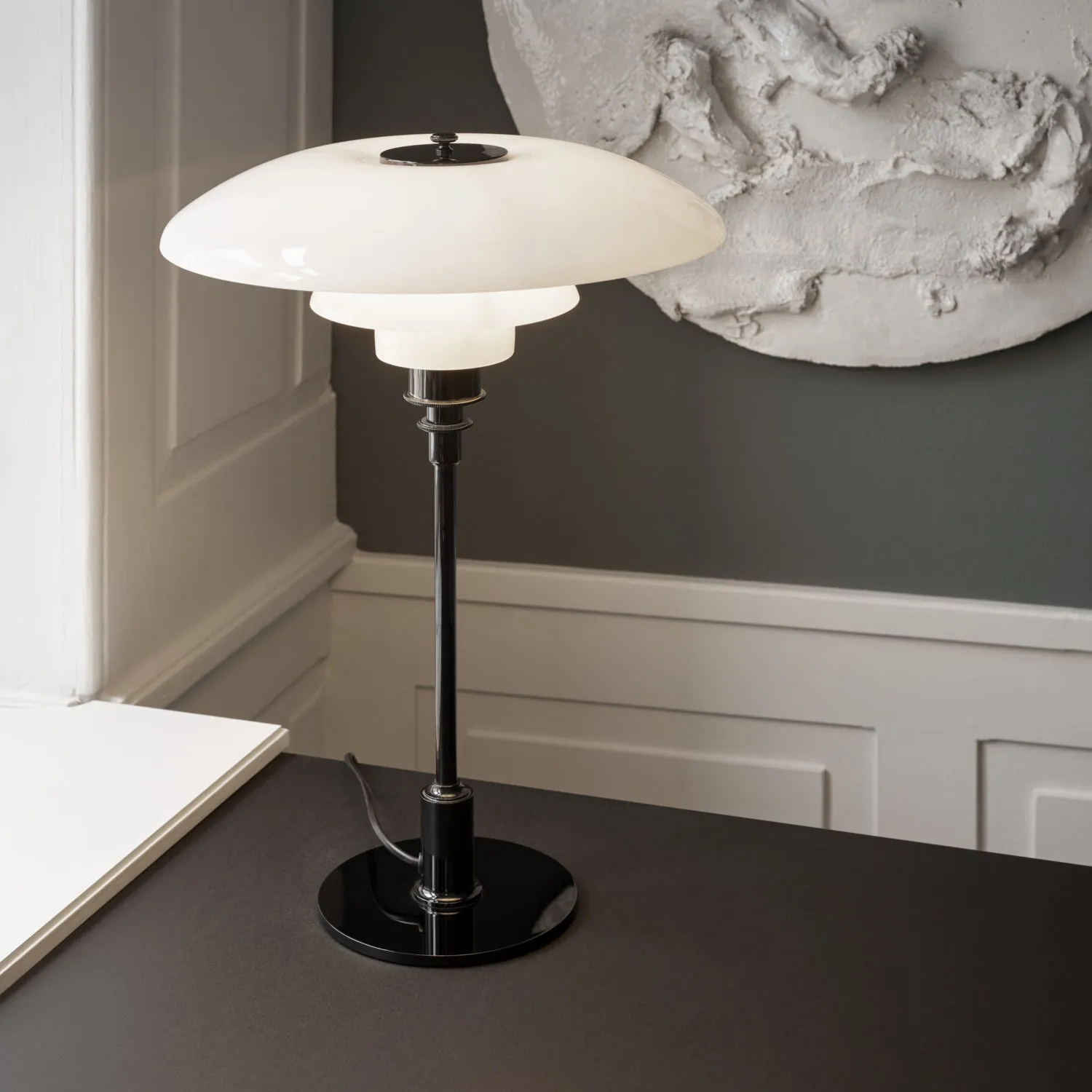 PH 3-2 Table Lamp