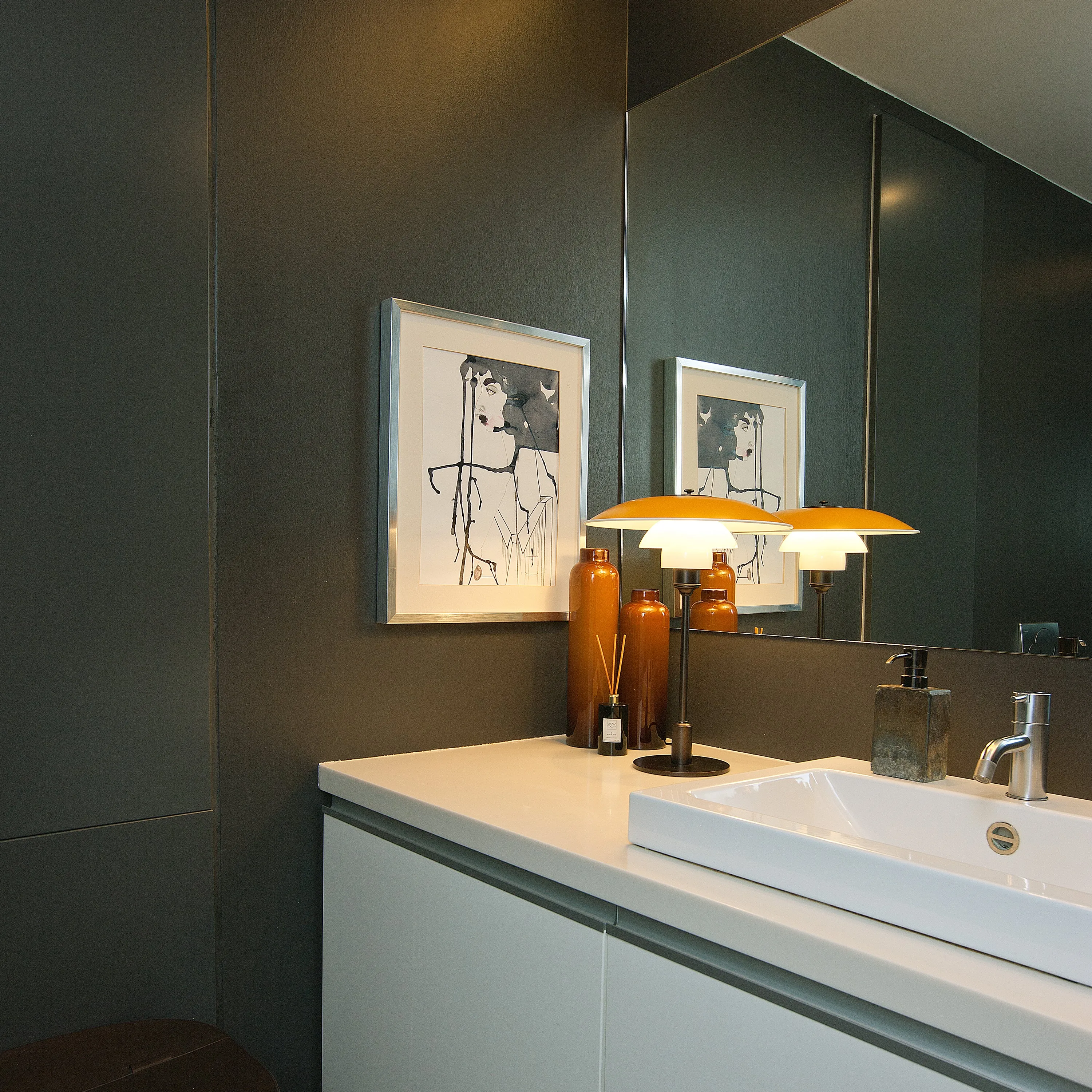 PH 3-2 Table Lamp
