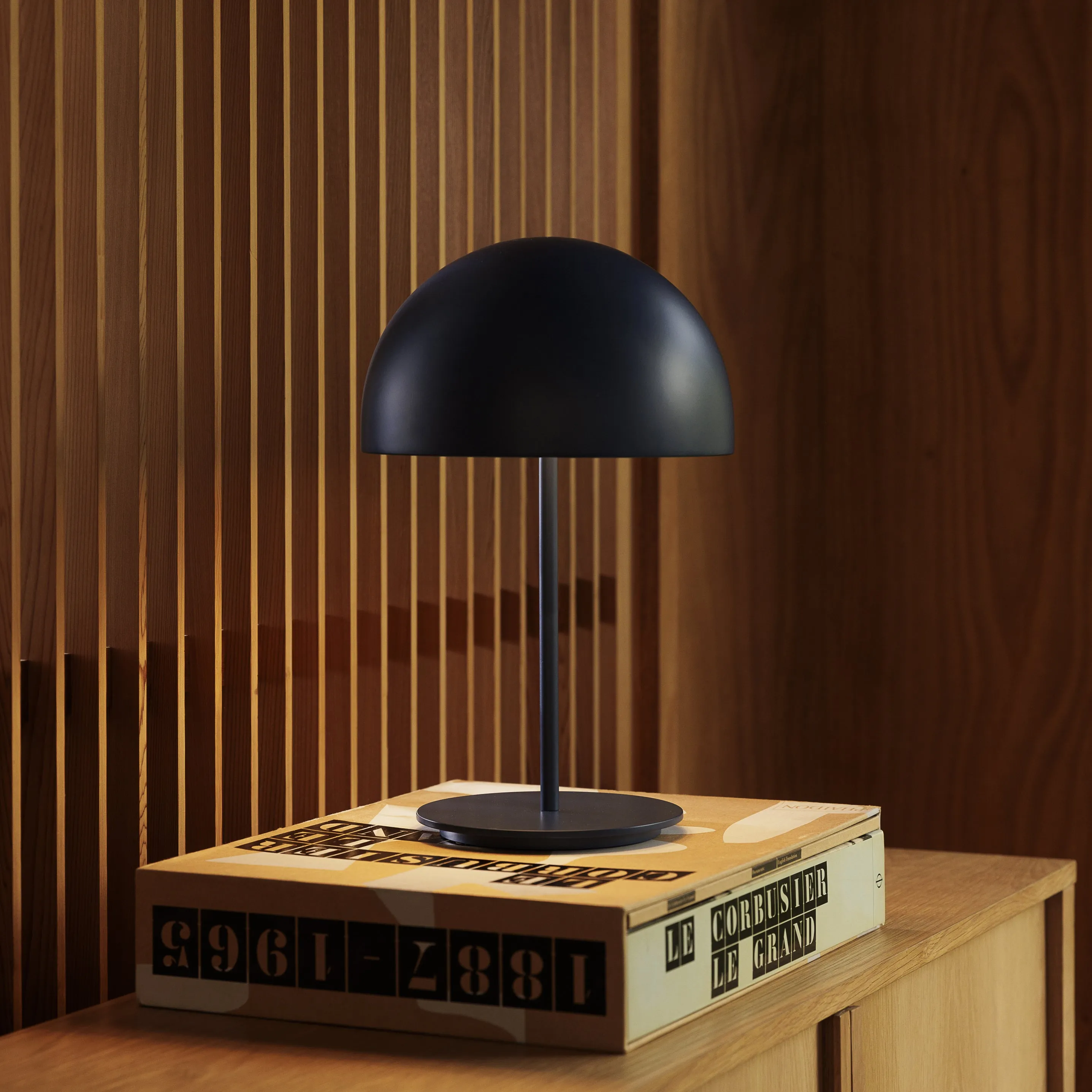 Pin Table Lamp