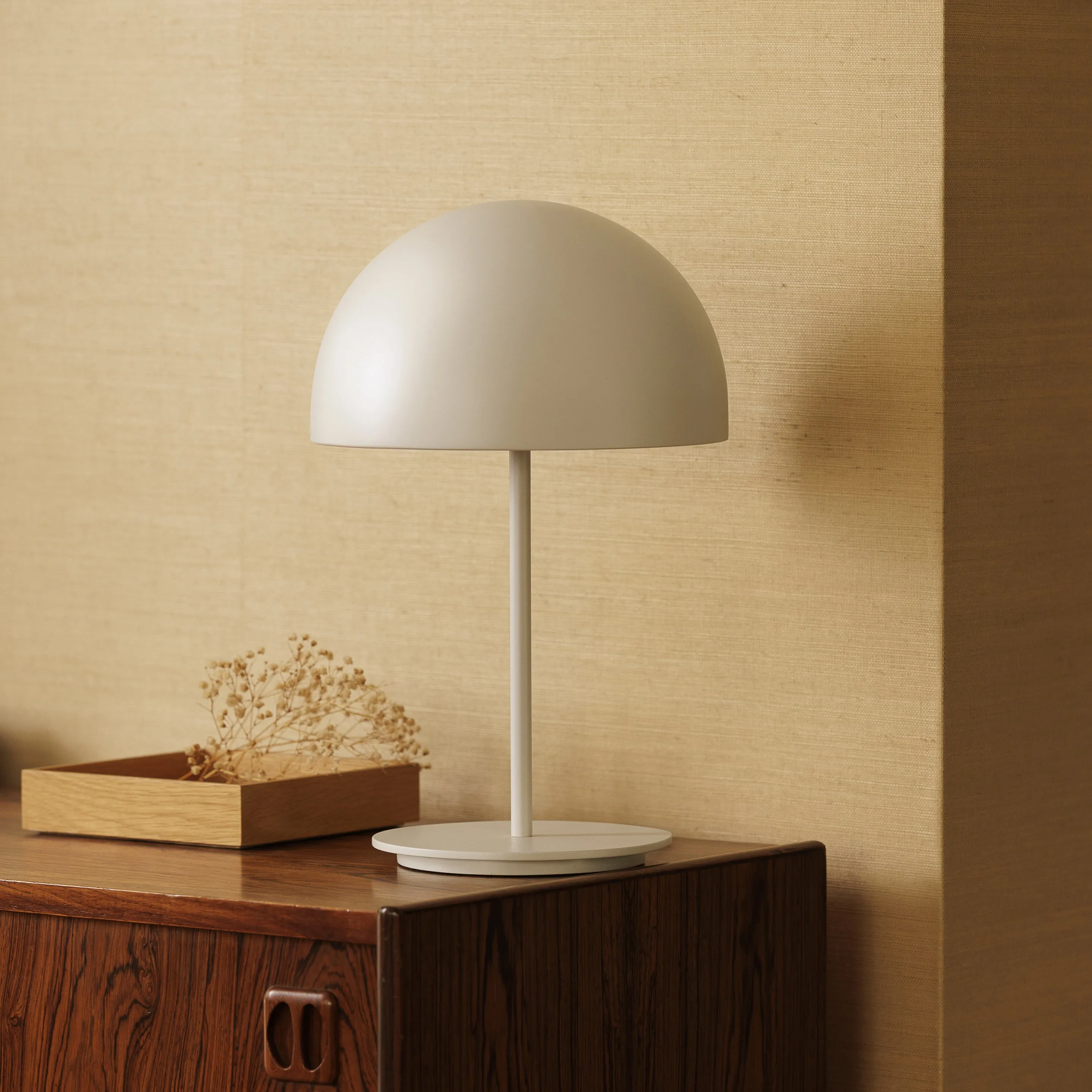Pin Table Lamp