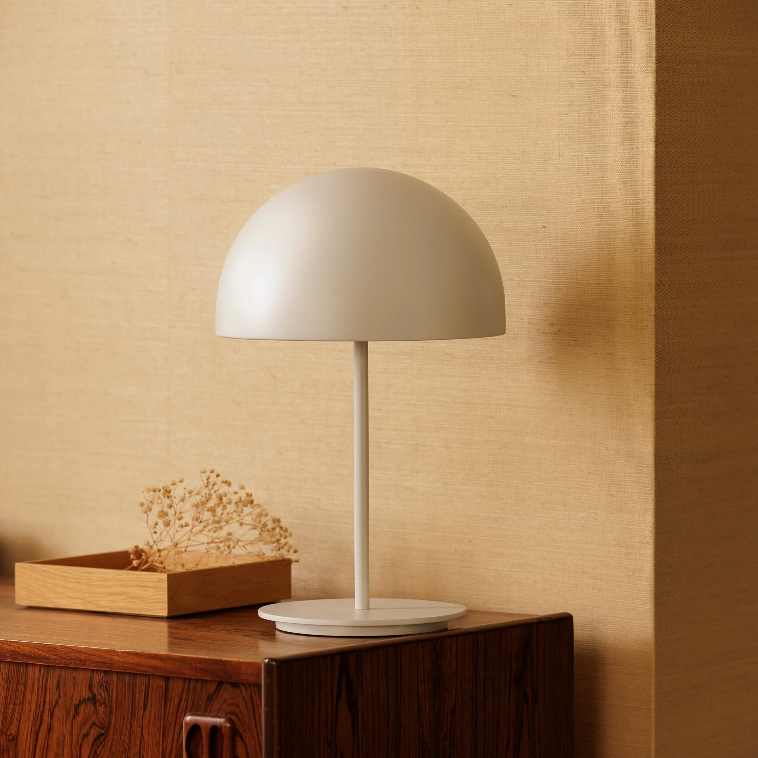 Pin Table Lamp