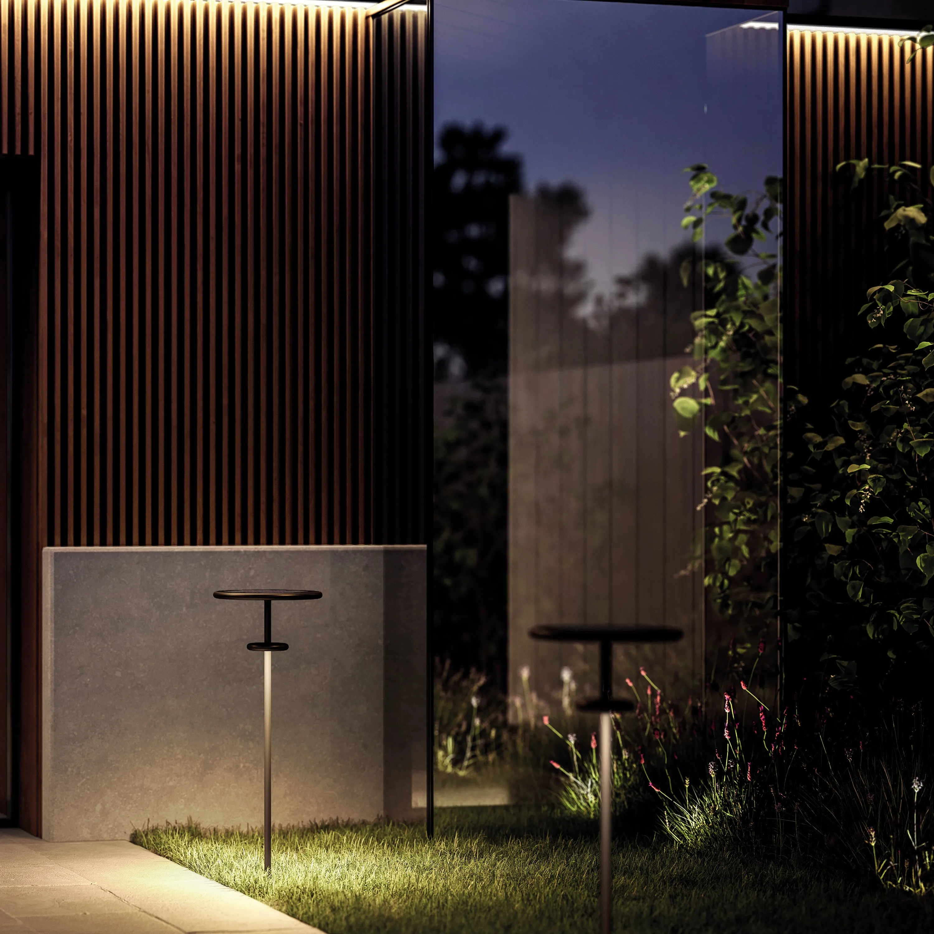 Planet B Outdoor LED Solar Path Light