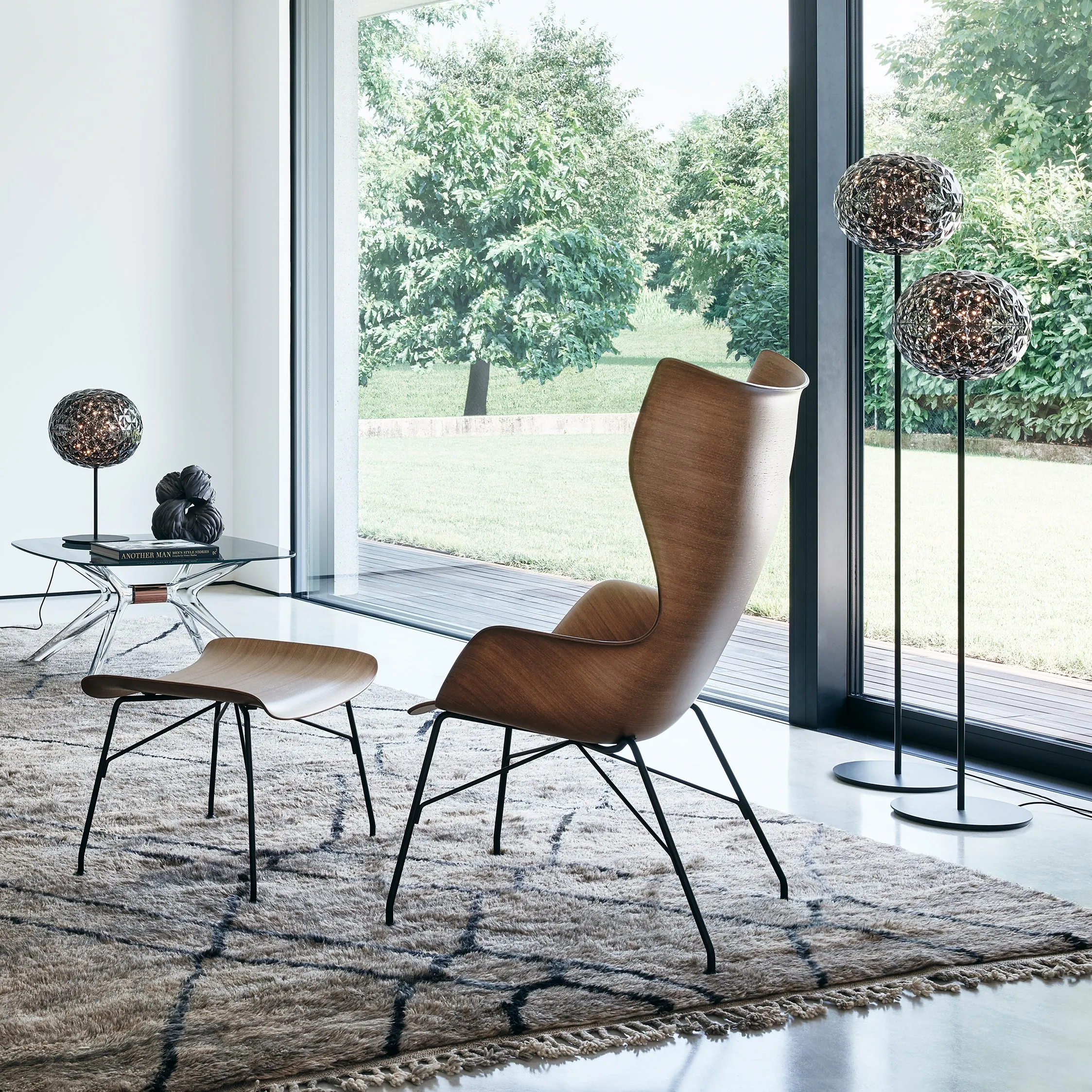 Planet Table Lamp