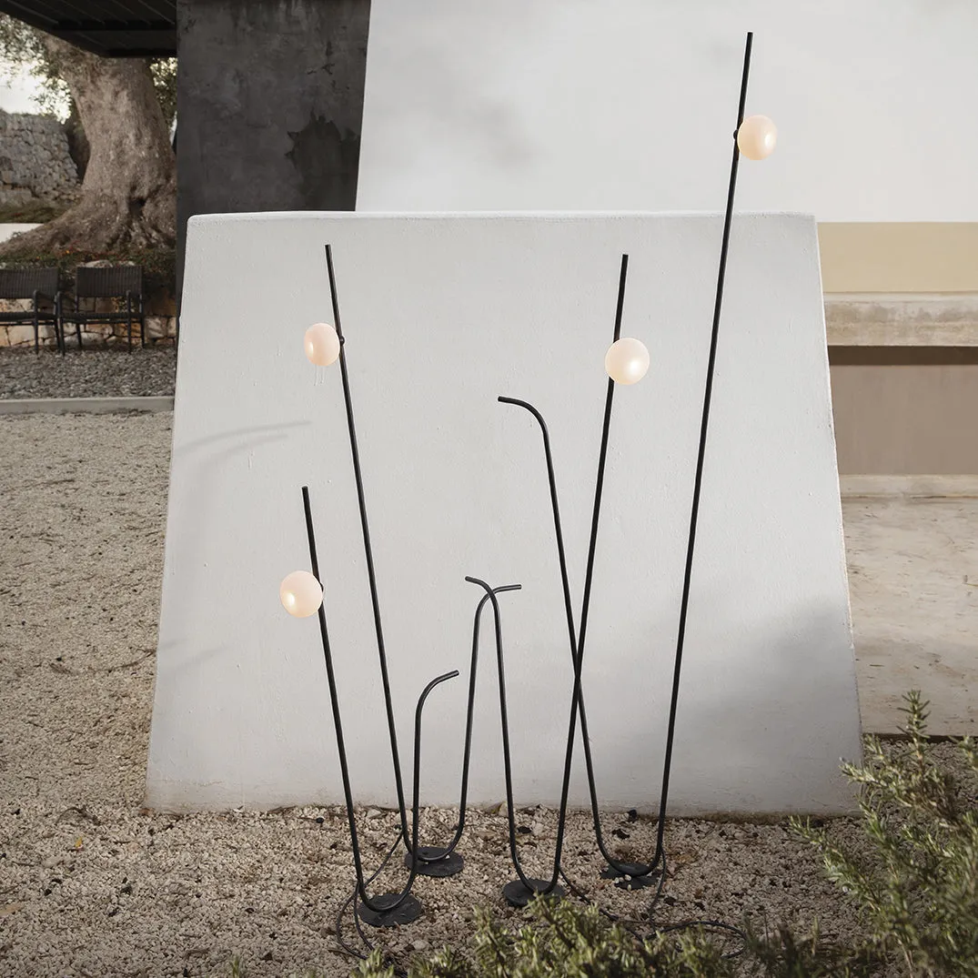 Pois Outdoor LED Floor Lamp