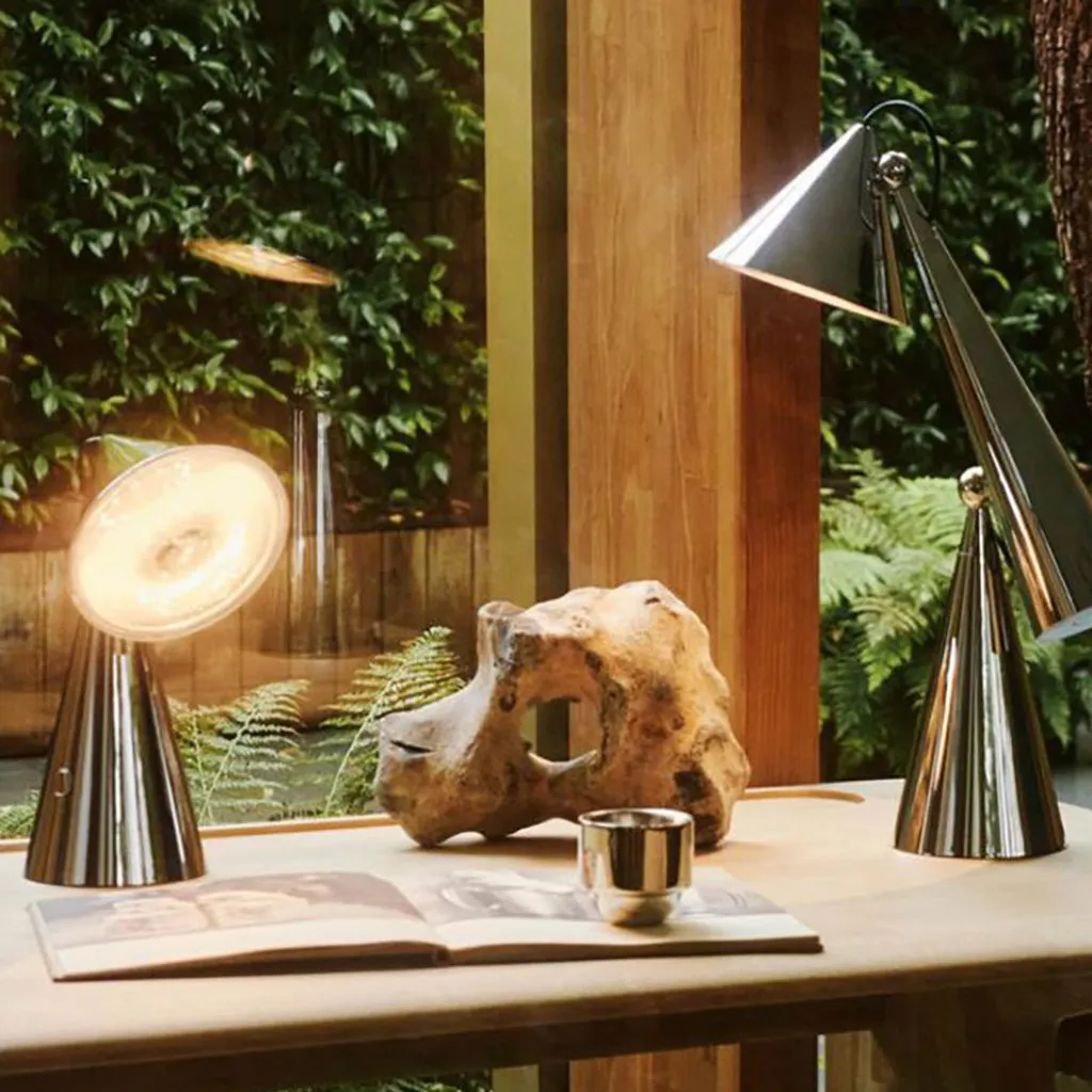 Pose Portable LED Table Lamp