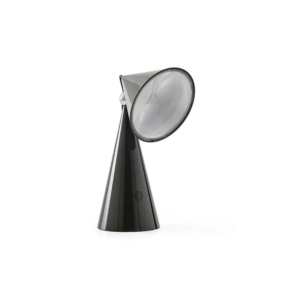 Pose Portable LED Table Lamp
