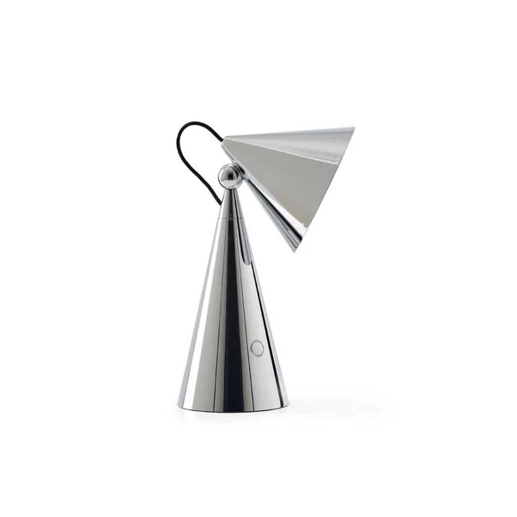 Pose Portable LED Table Lamp