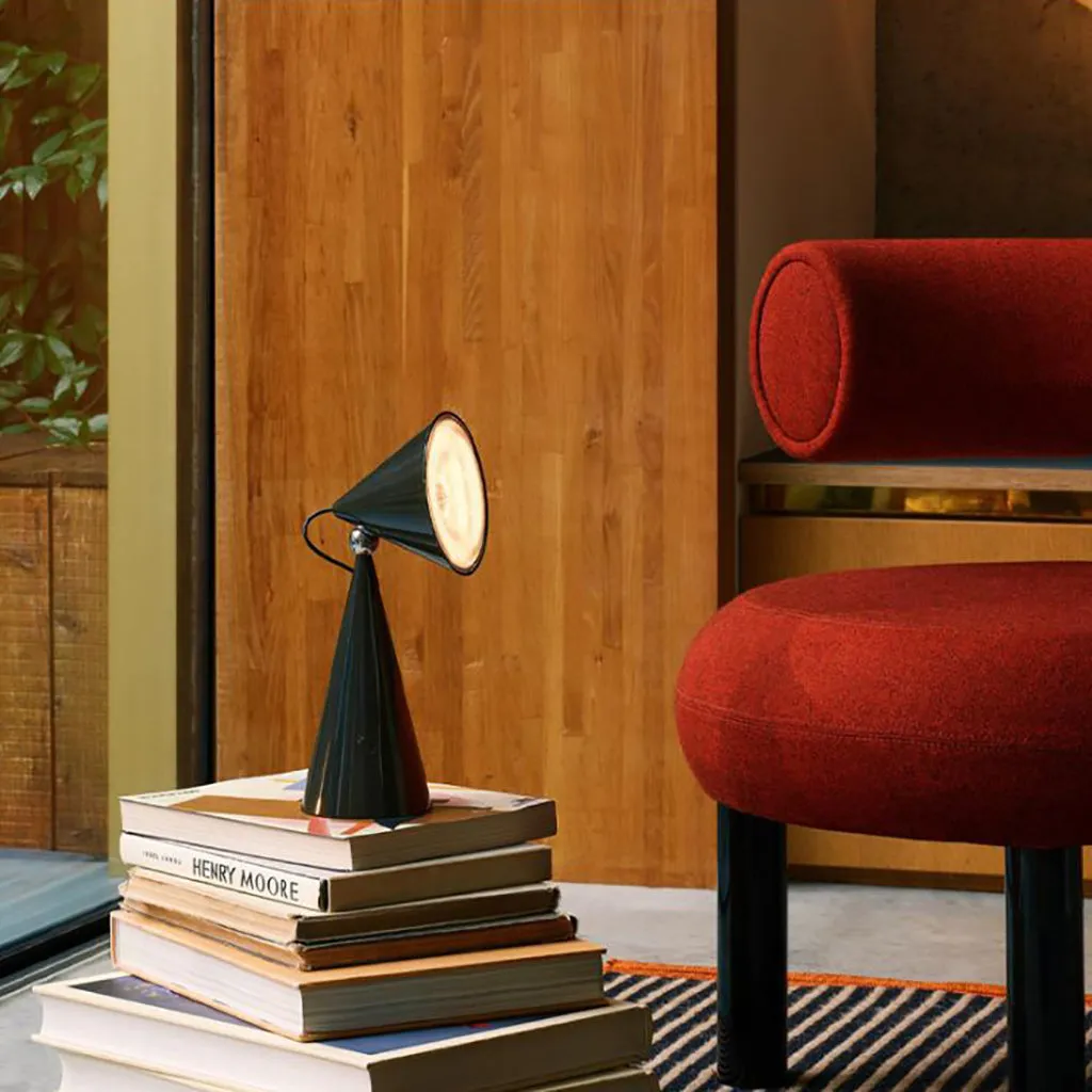 Pose Portable LED Table Lamp