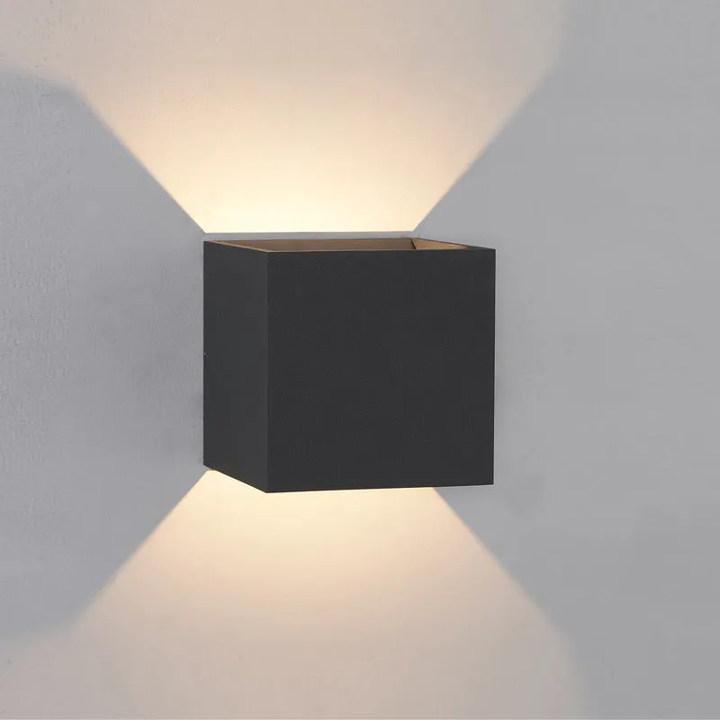 QB Outdoor Wall Sconce