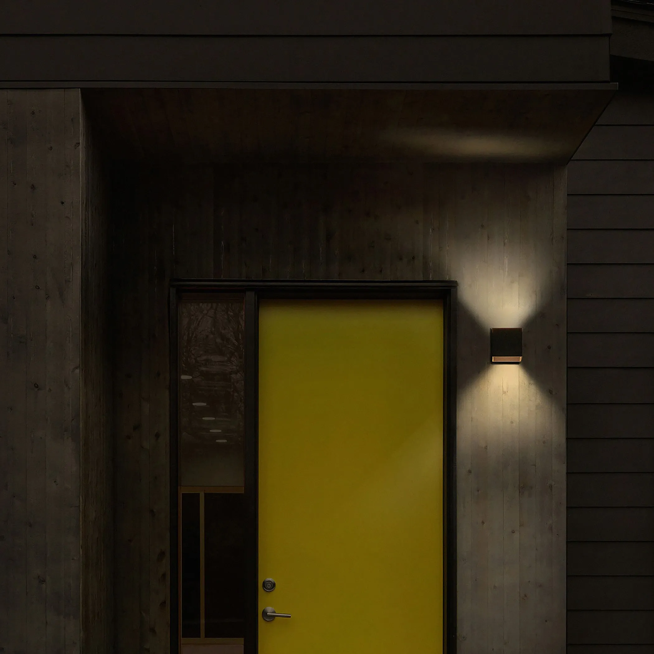 QB Outdoor Wall Sconce