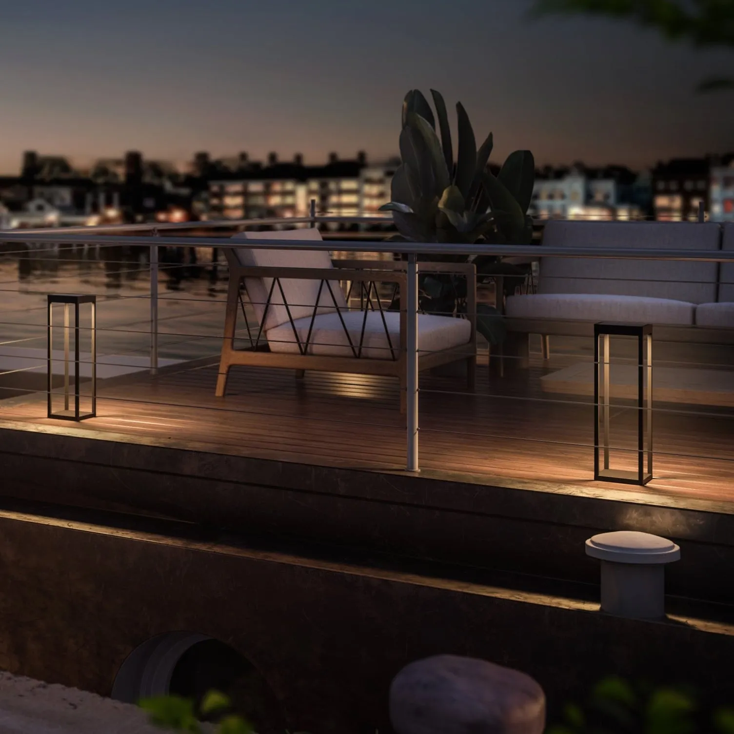 Radia Outdoor LED Solar Bollard Light