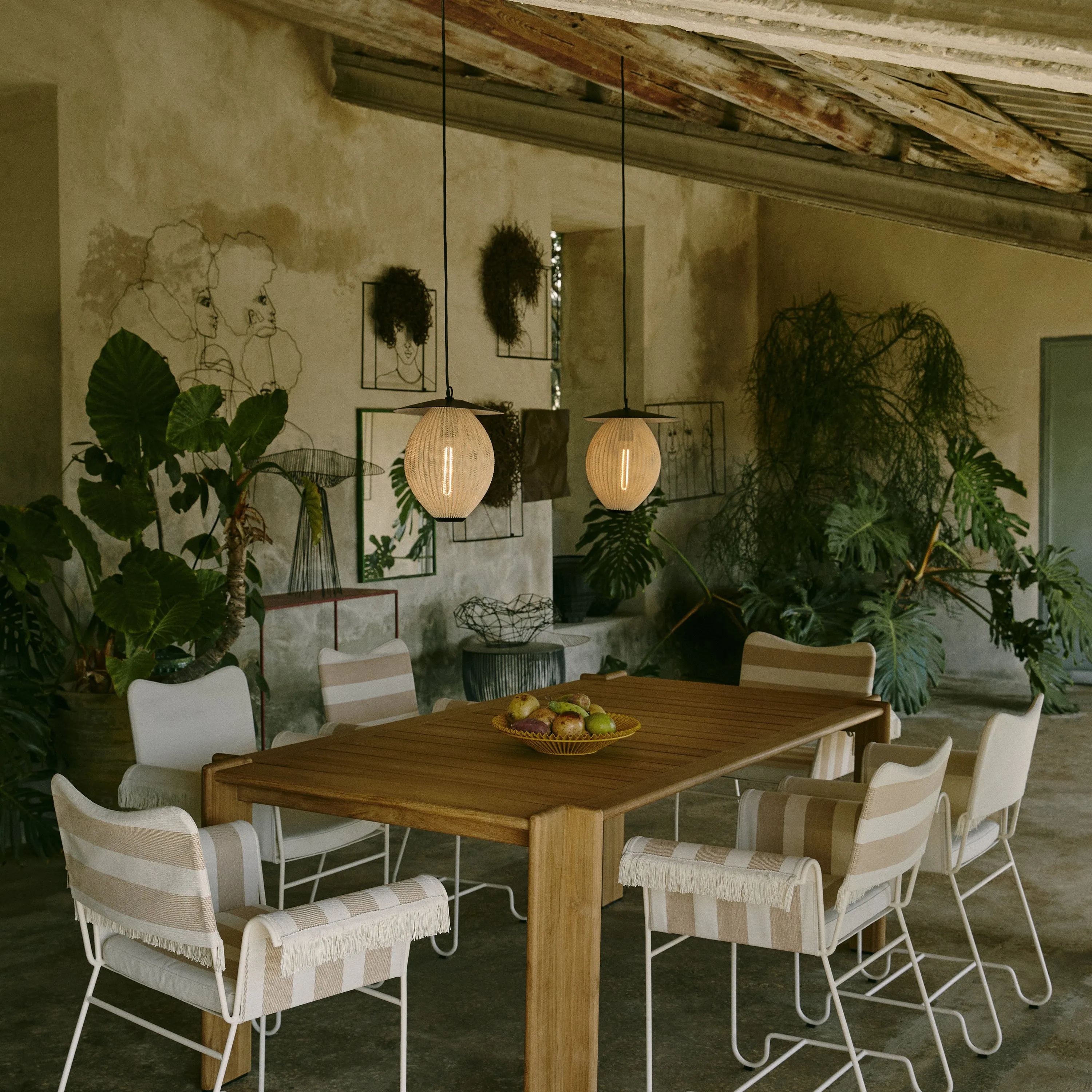 Satellite Outdoor Pendant Light