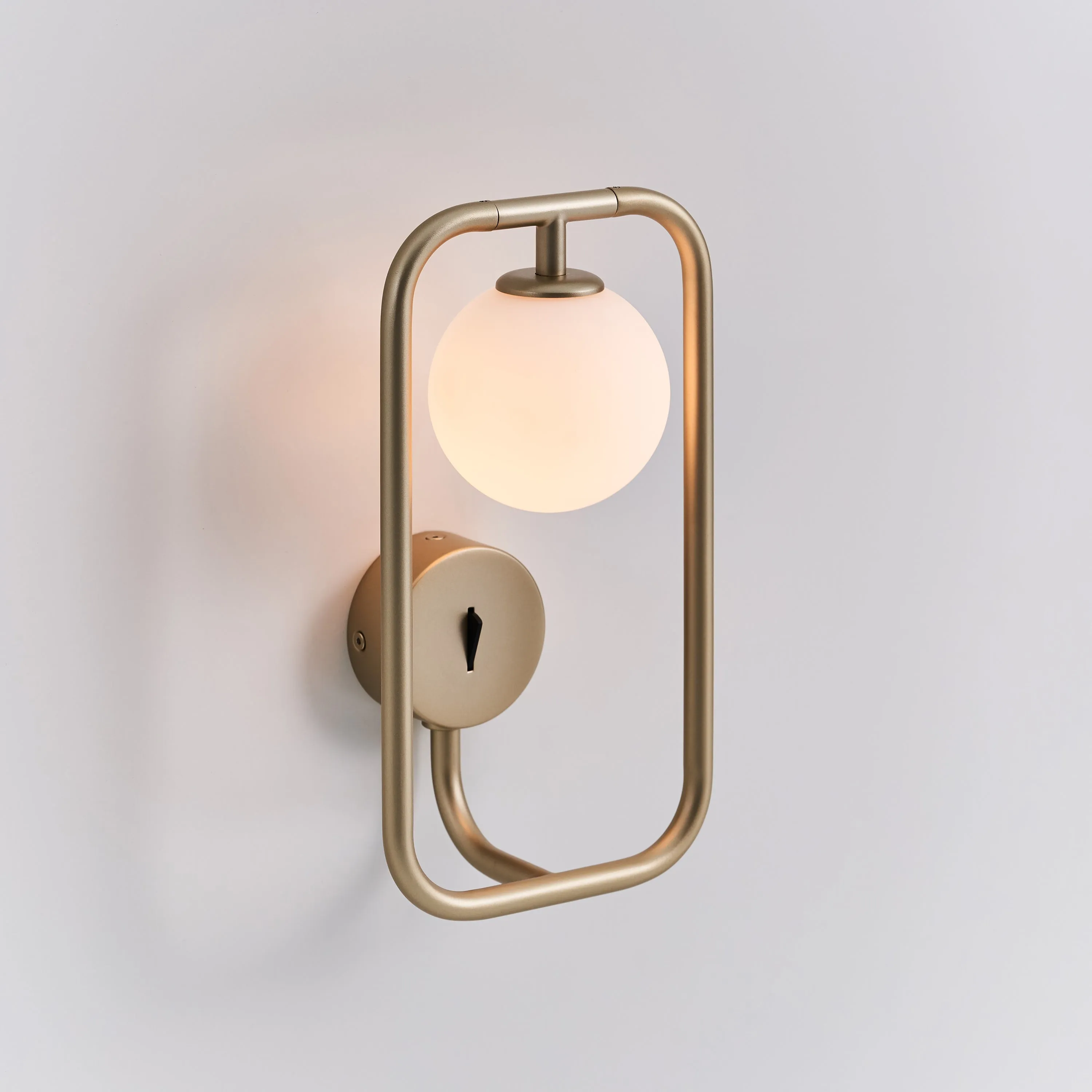 Sircle Wall Light