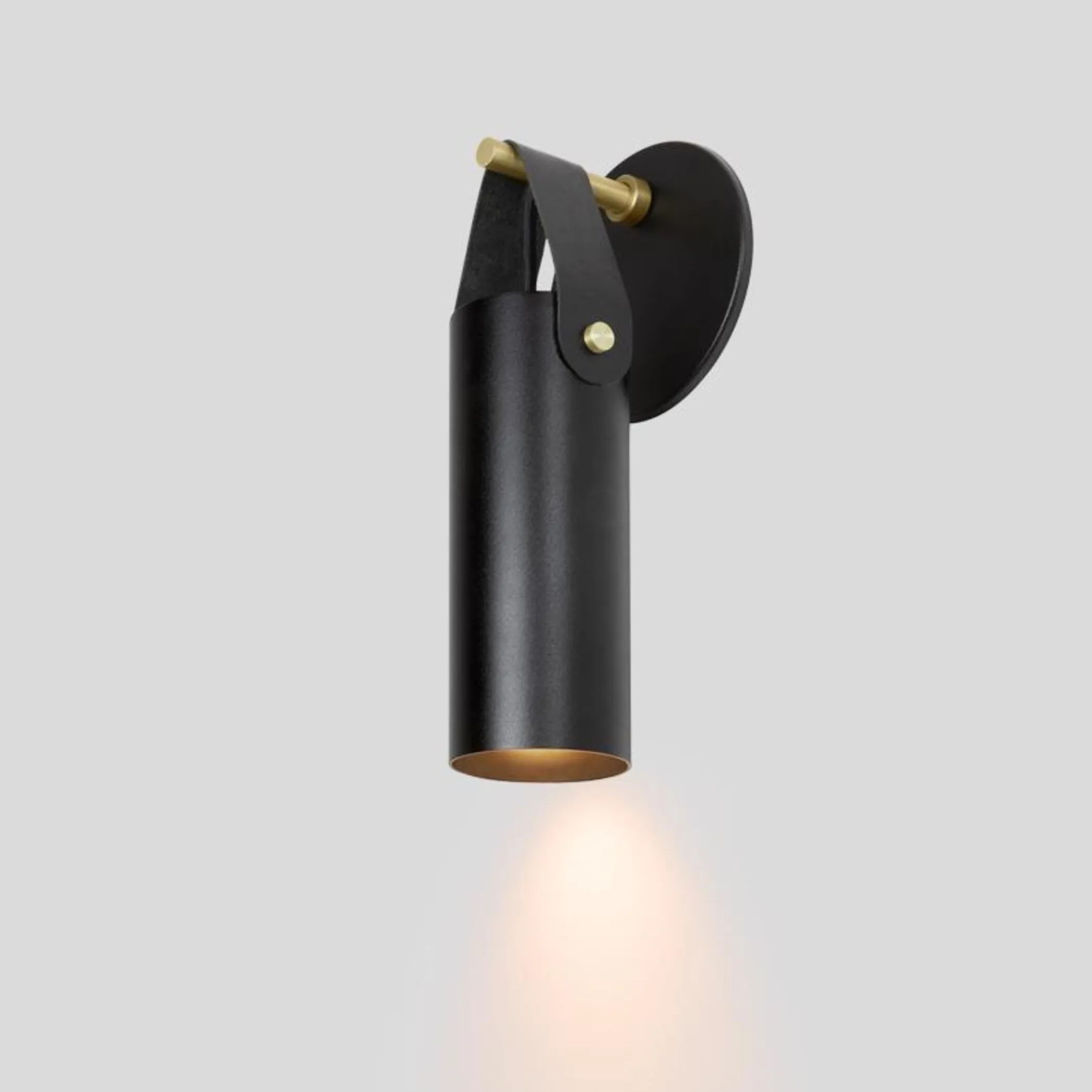 Spero Wall Sconce