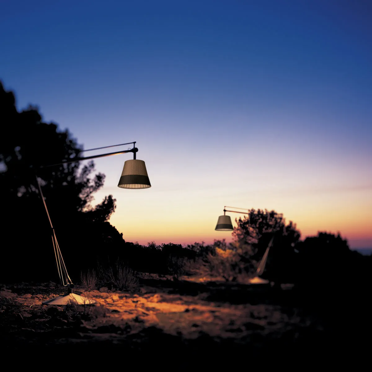 Superarchimoon Outdoor Floor Lamp