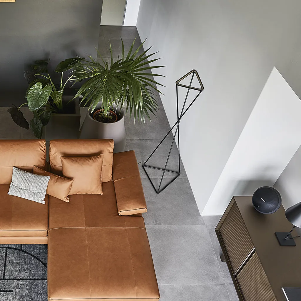 Tango Floor Lamp