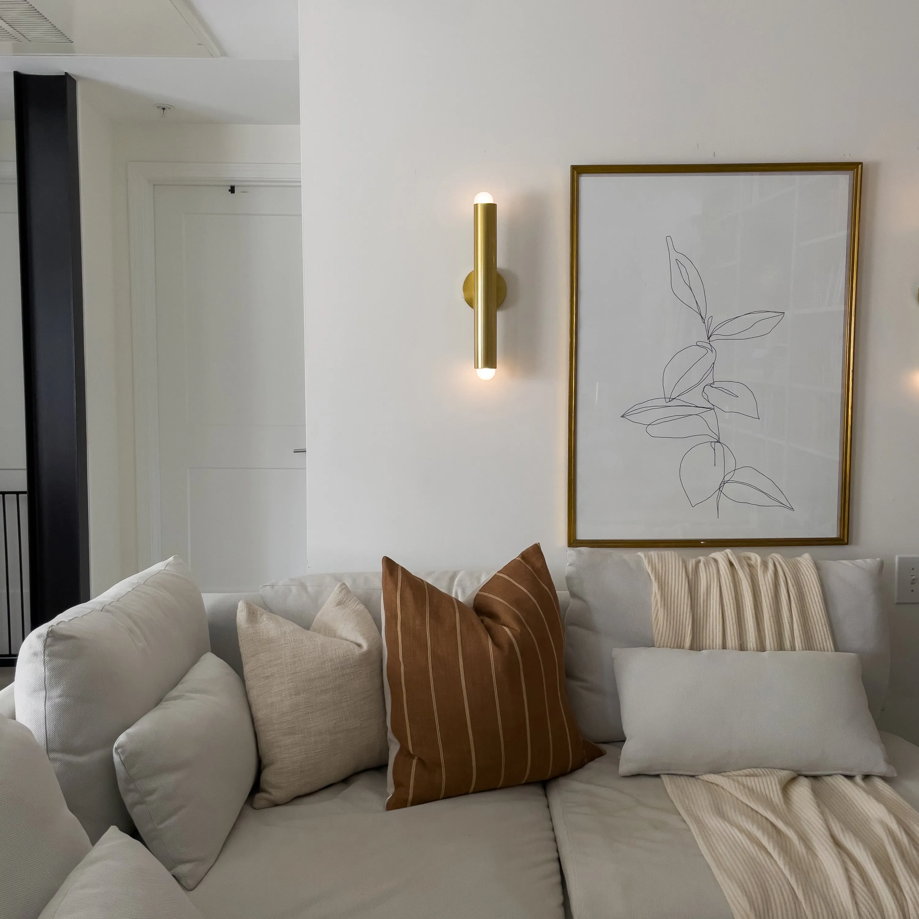 Taylor Wall Sconce