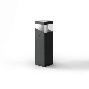 Tetragono Outdoor Bollard