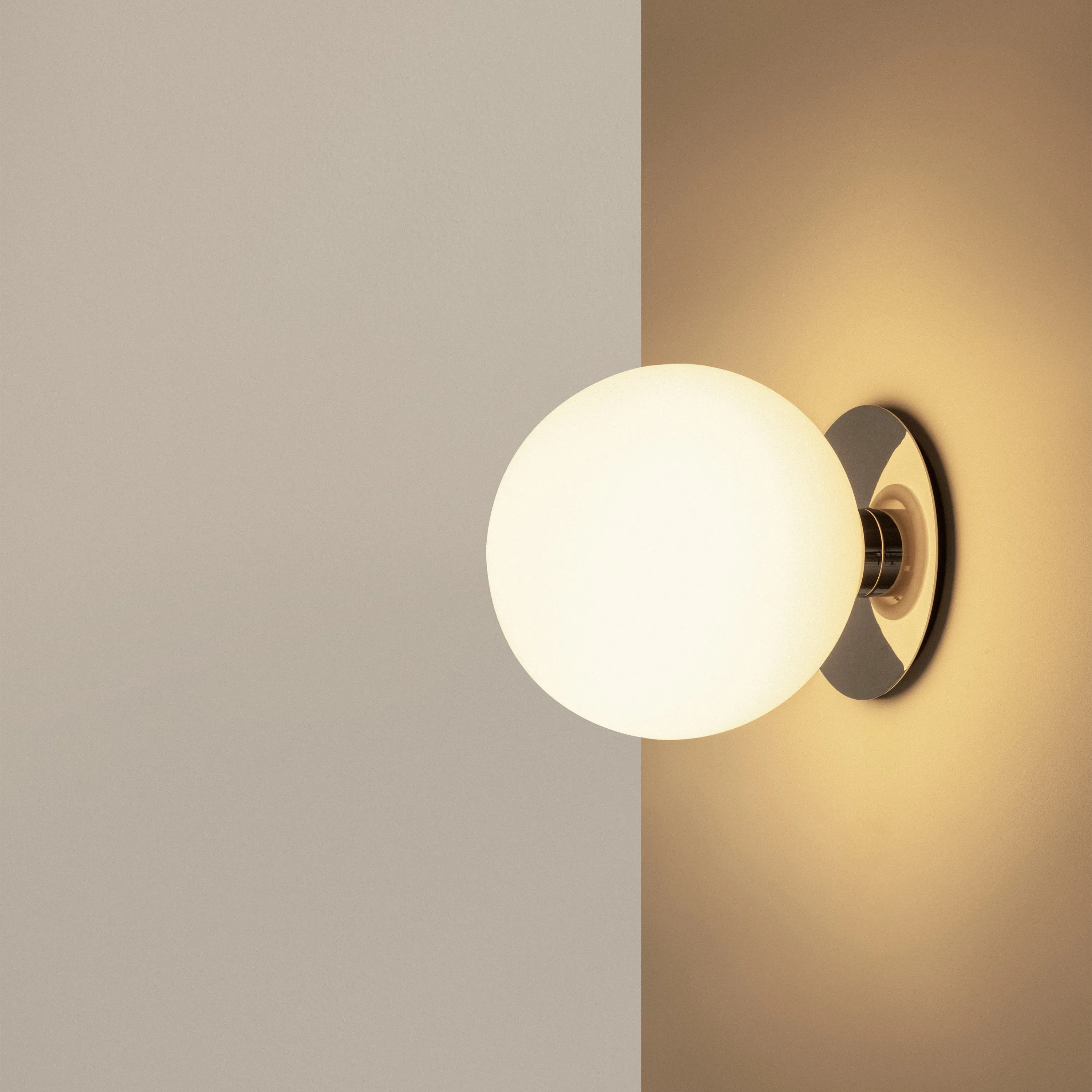 TR Bulb Ceiling / Wall Light