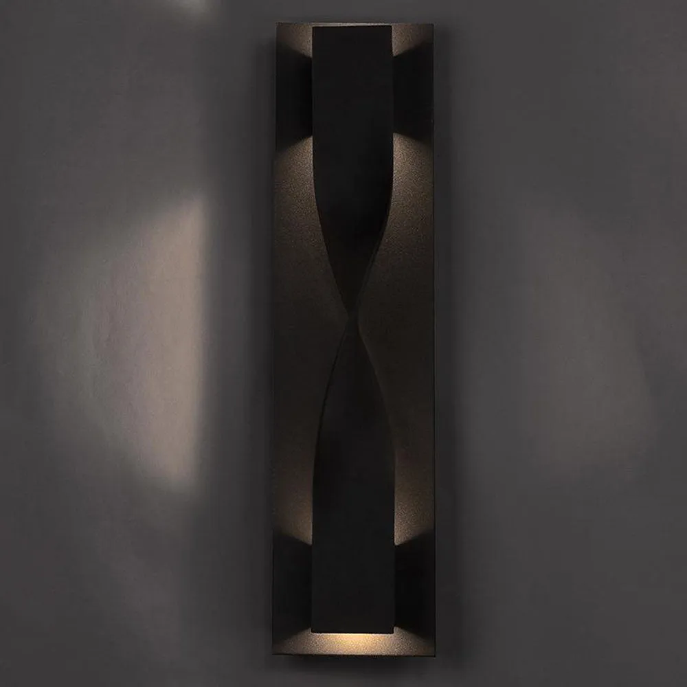 Twist Outdoor Wall Light