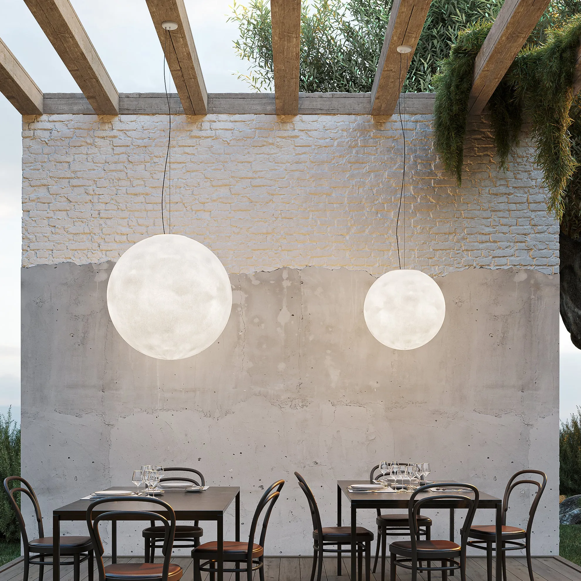 Ululi Outdoor LED Pendant Light