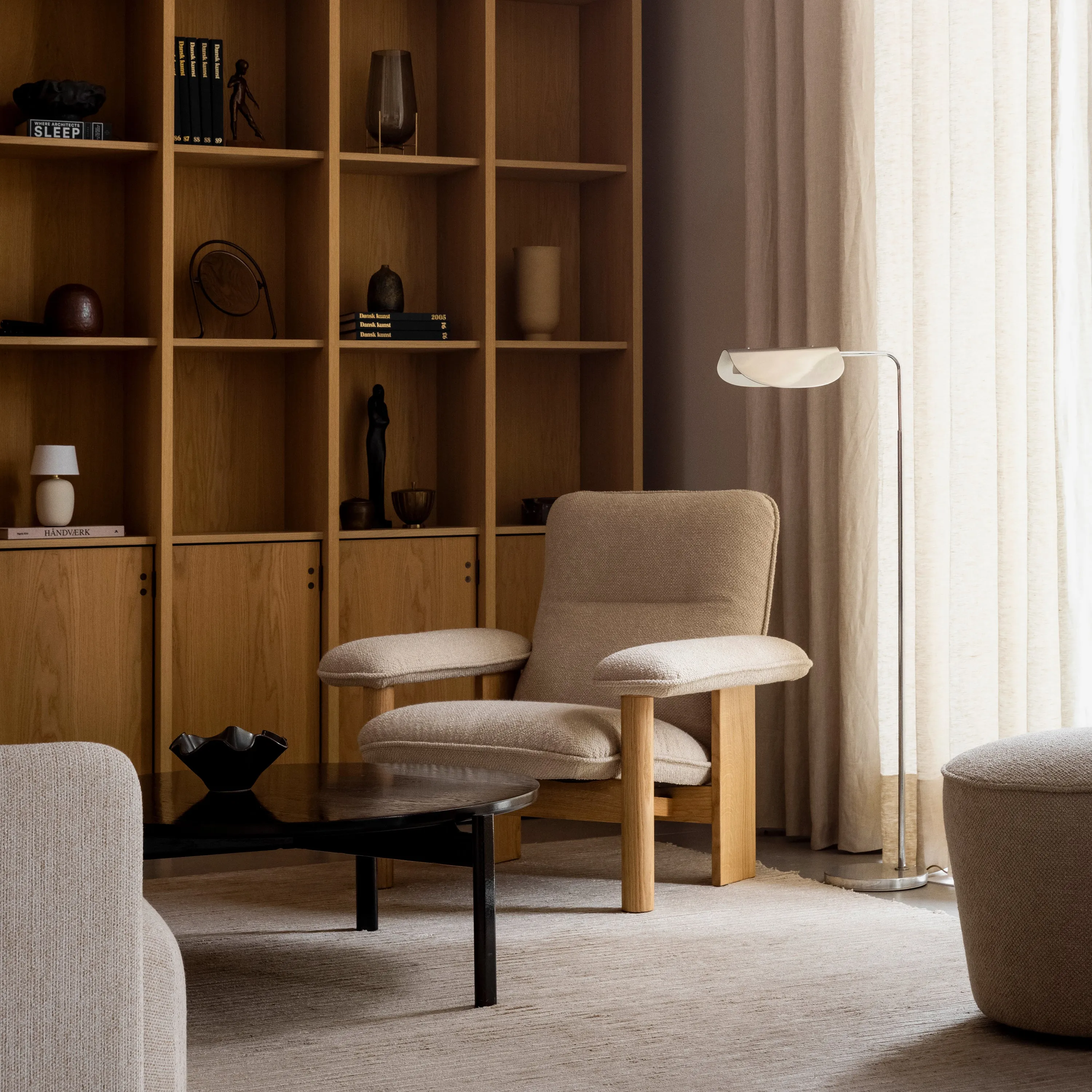 Wing Floor Lamp