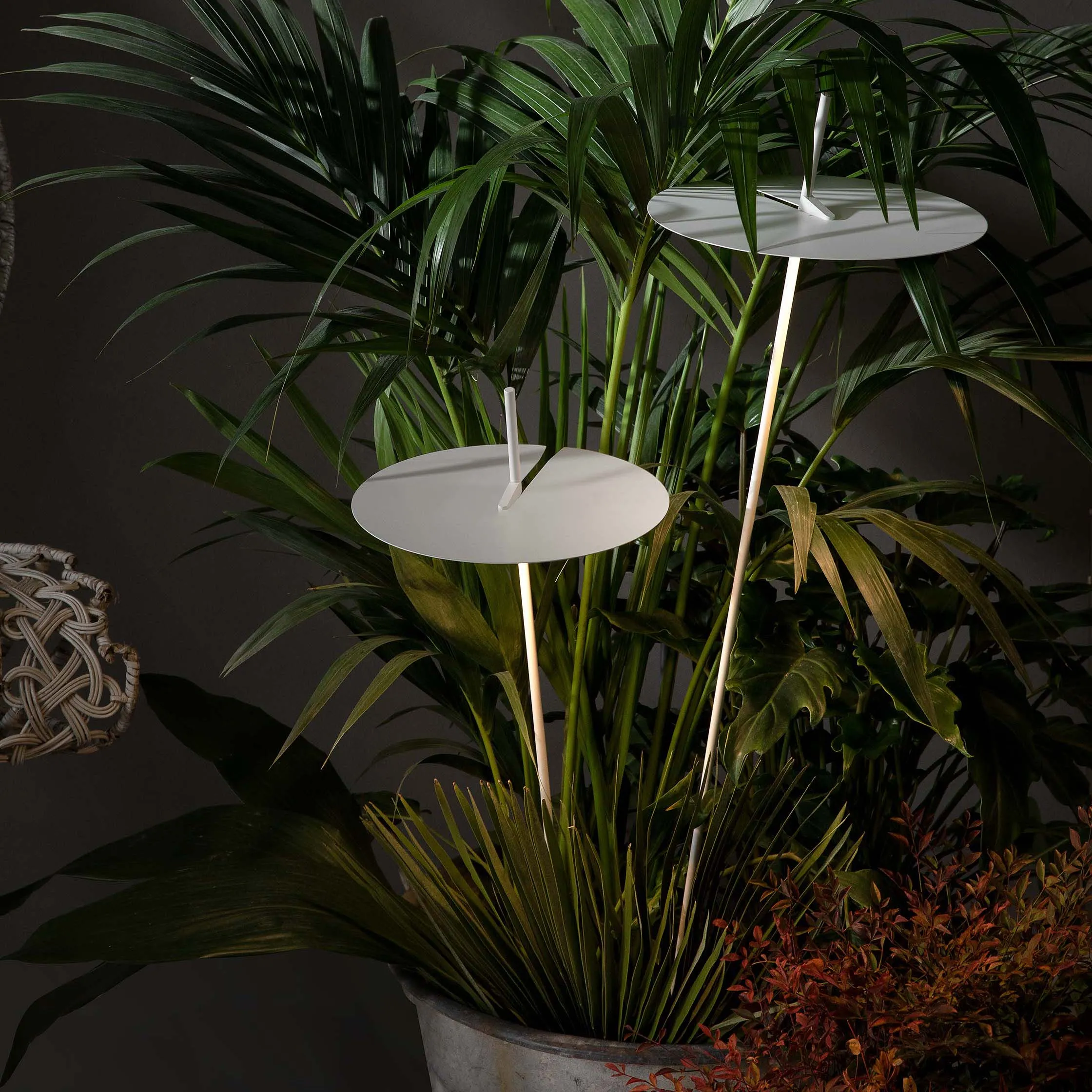 Xana Anchor Outdoor LED Floor Lamp